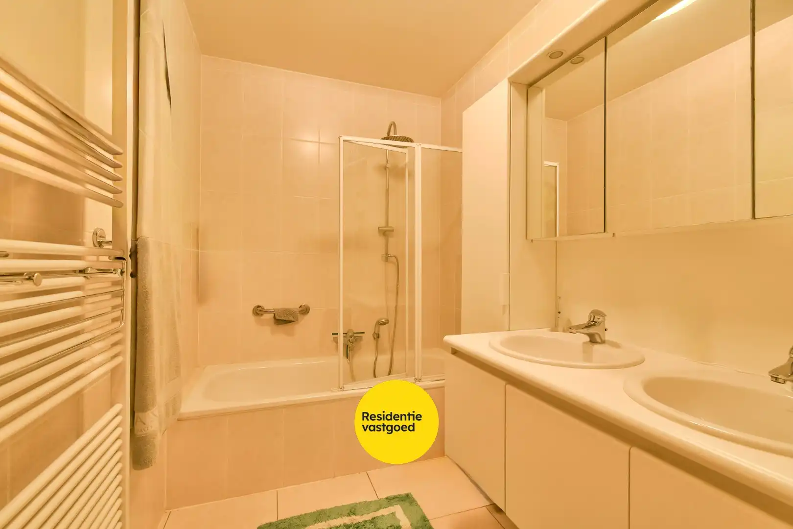 Ruime en energiezuinige gelijkvloerse appartement in het centrum van Torhout. foto 5