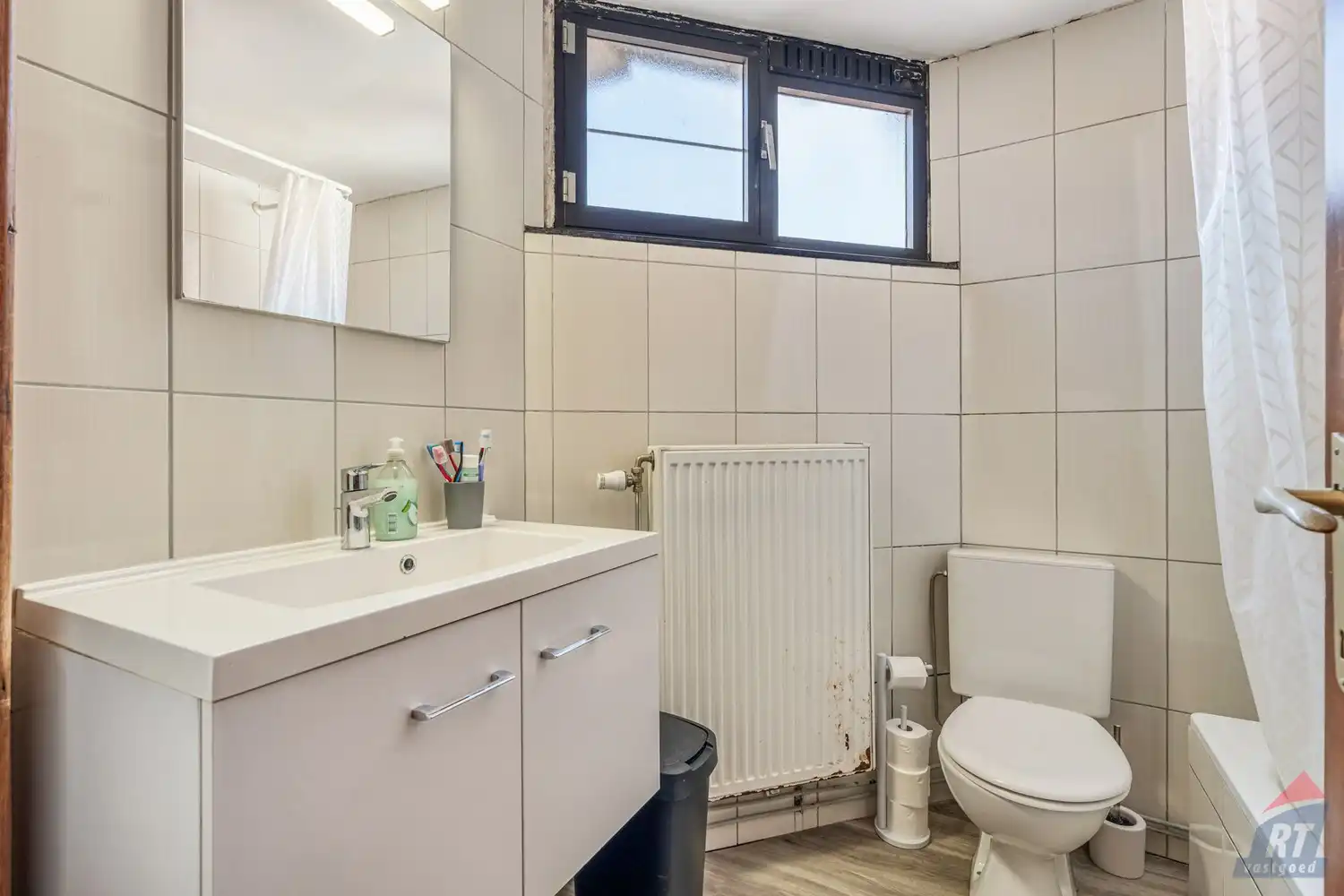 Charmante stadswoning met 3 slaapkamers in hartje Sint-Truiden foto 15