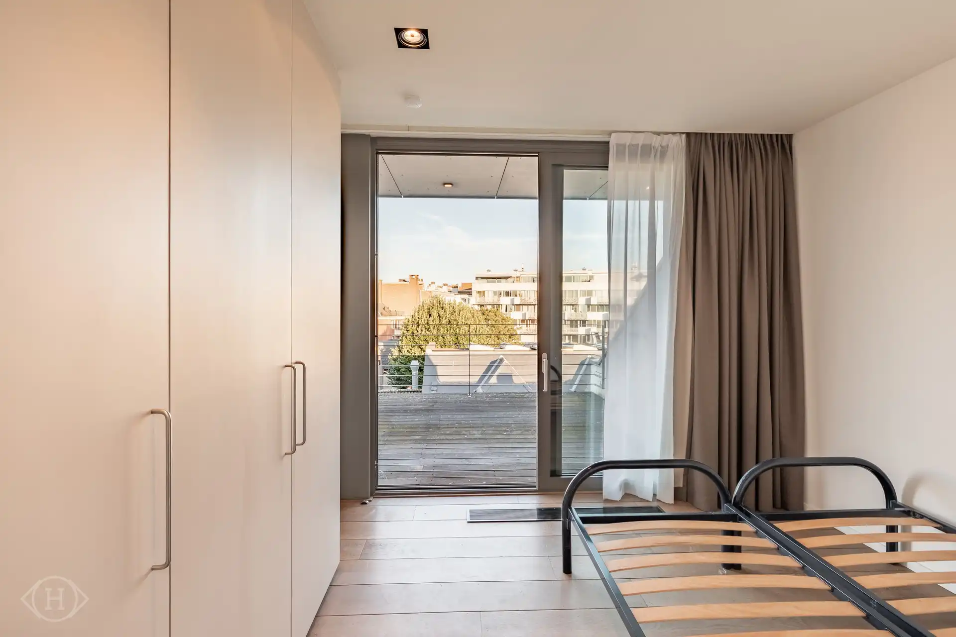 Uniek tweeslaapkamerpenthouse in hartje Leuven foto 8