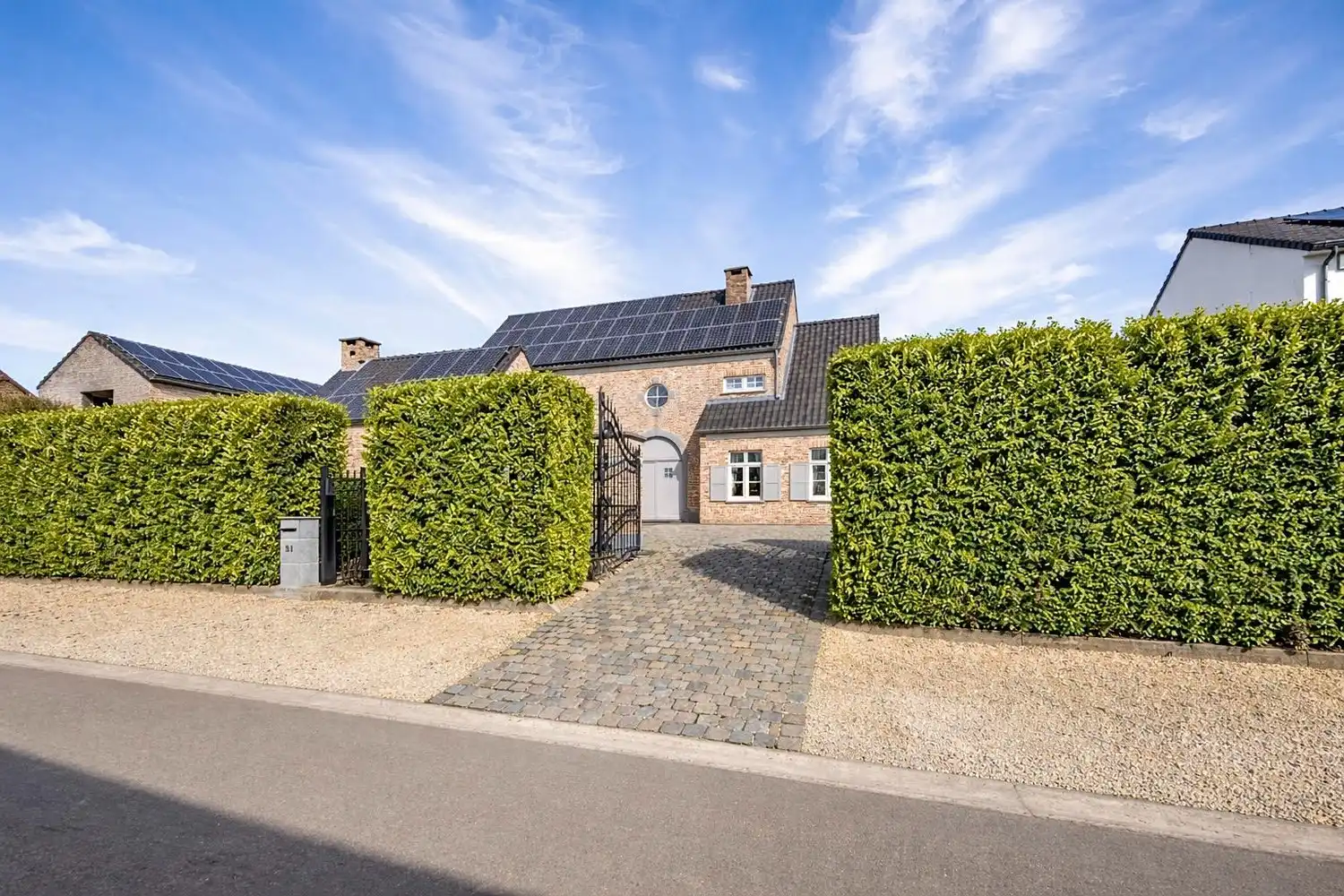 Exclusieve villa met hoogstaande afwerking in een idyllische omgeving foto 23