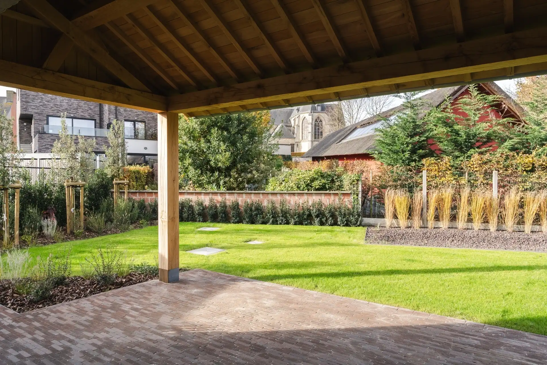 Exclusieve high-end woning in hartje Brussegem foto 12