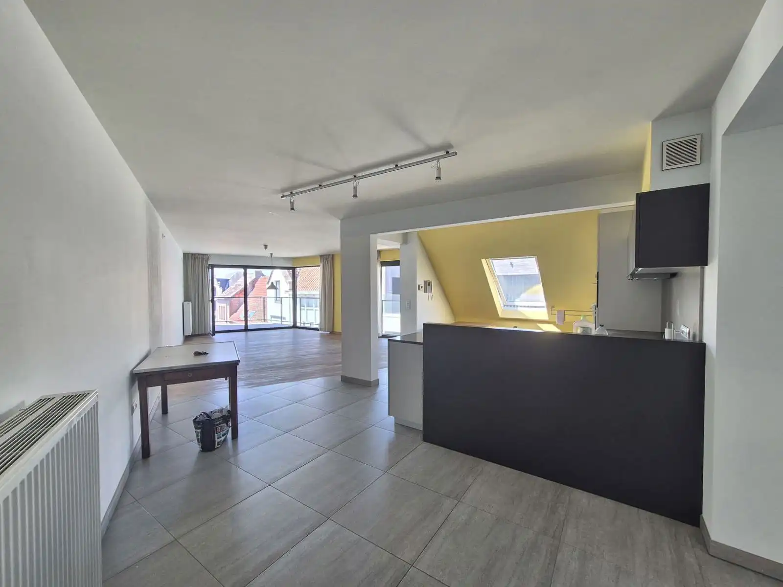 Ruim en energiezuinig appartement met 2 slaapkamers foto 2