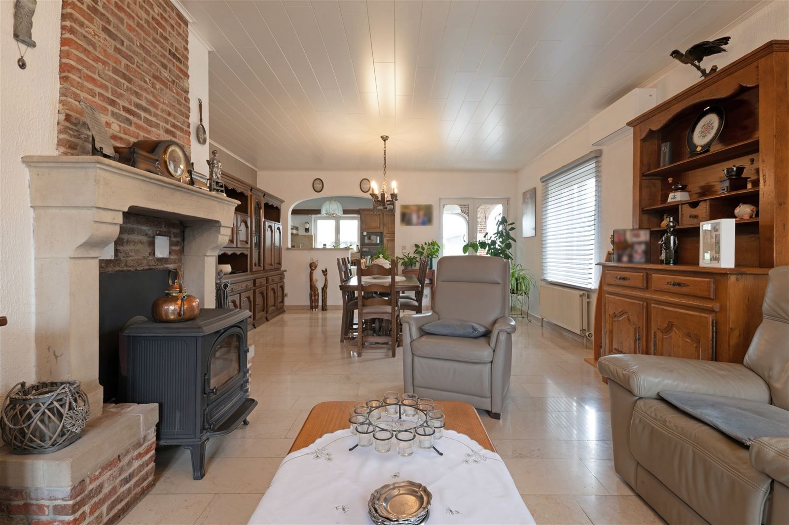 Villa met tuin, garage en 4 ruime slaapkamers op +/-12 are foto 6