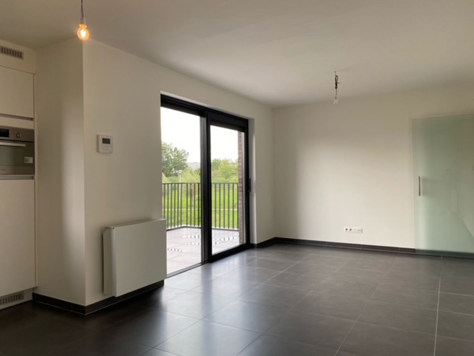 RUIM APPARTEMENT (71,35m2) MET 1 SLK, ONDERGRONDSE AUTOSTANDPLAATS EN KELDERBERGING TE HASSELT foto 6