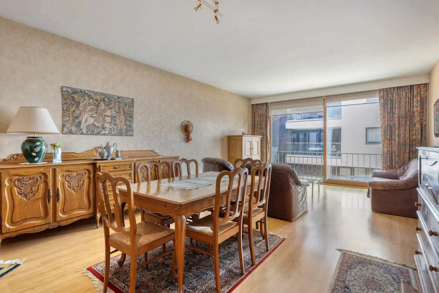 2 kamerappartement in uitstekende staat in centrum Asse foto 2