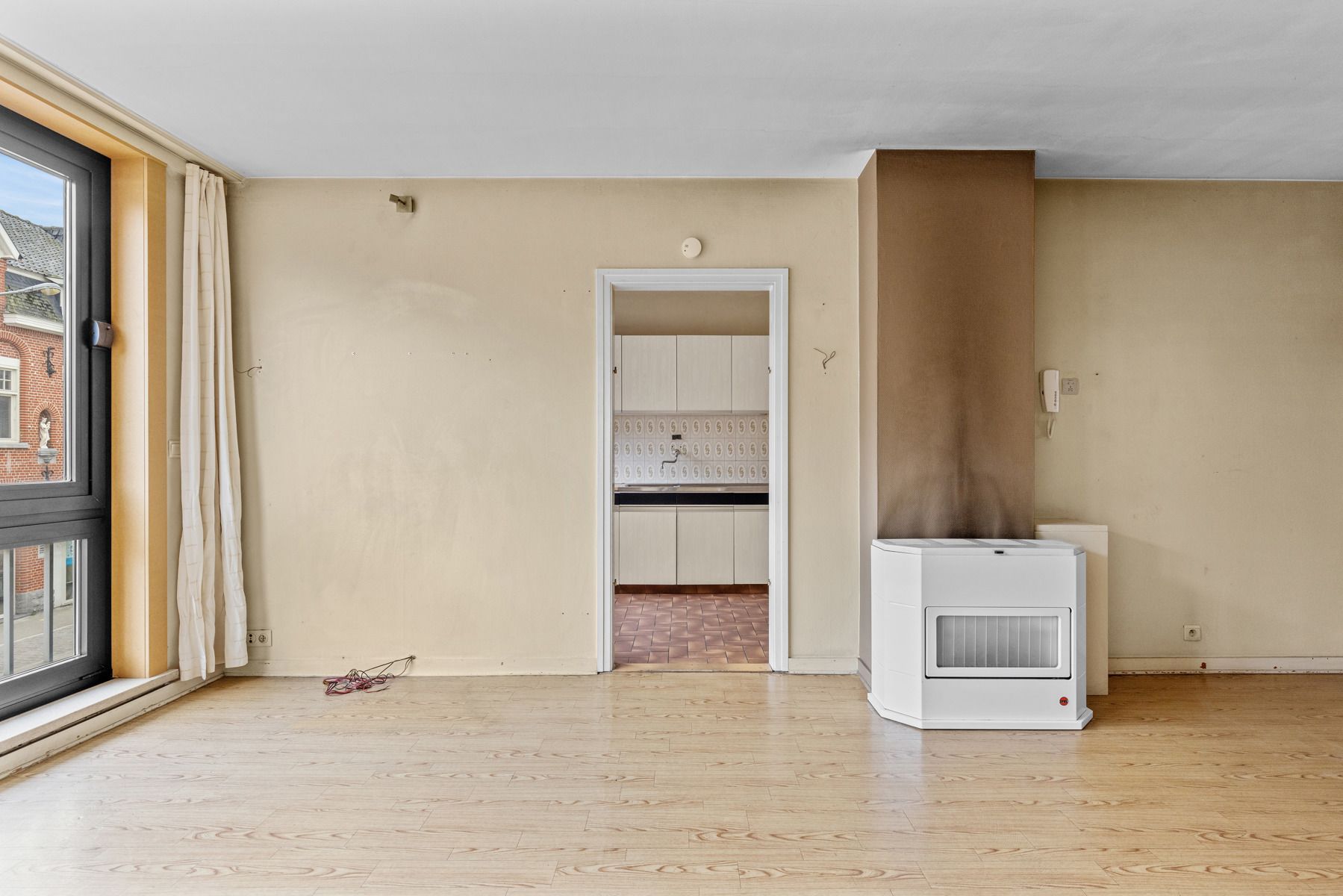 Appartement te koop in Geluwe – Op te frissen woning op toplocatie! foto 7