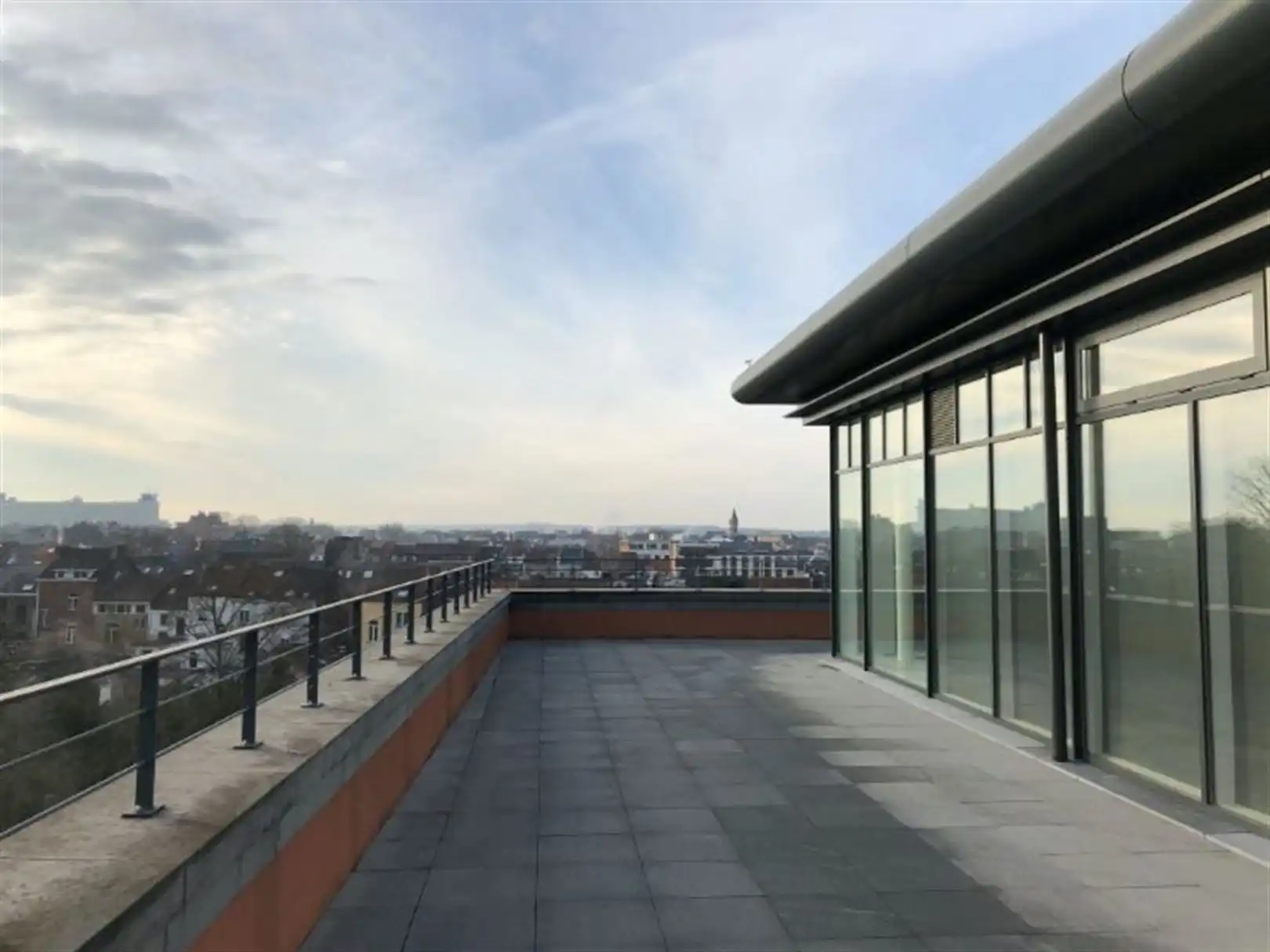 Kantoorgebouw foto 2