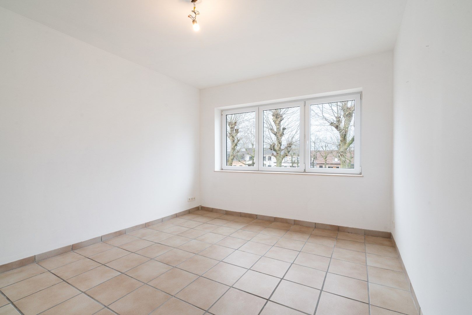 Instapklaar duplexappartement te Schellebelle foto 5