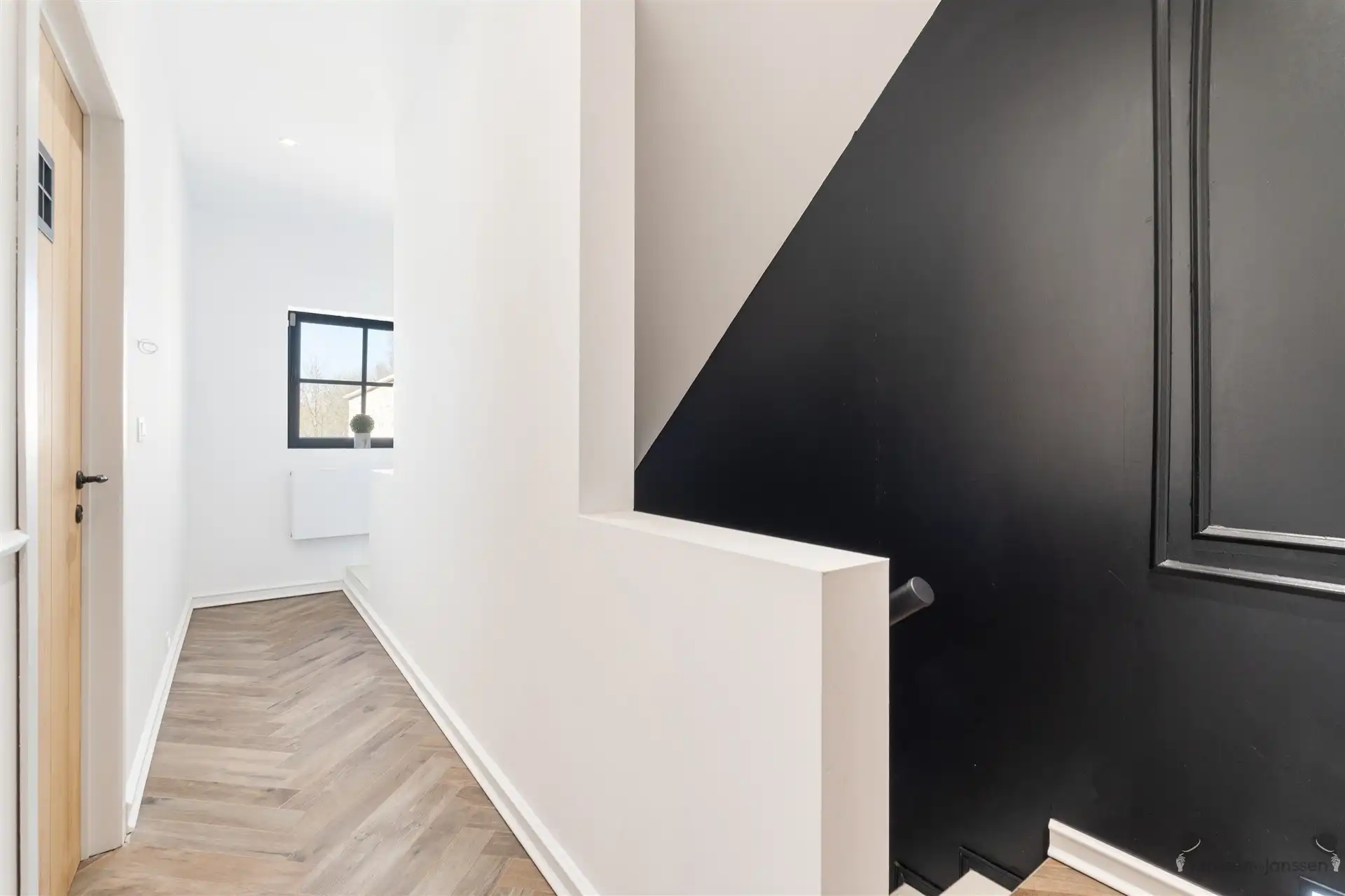 Prachtige moderne pastoriewoning met luxe afwerking, 3 slaapkamers en grote tuin op 13 are foto 9