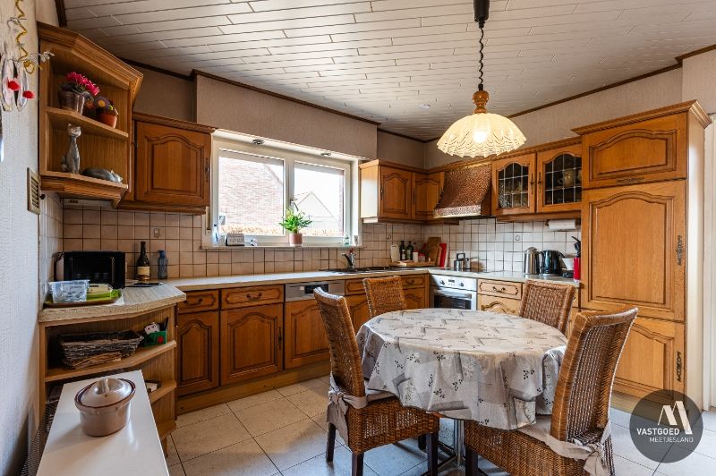 Verrassend ruime woning op een toffe ligging foto 7