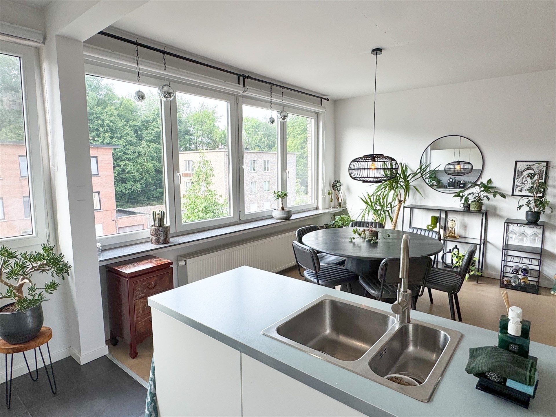 2 slpk appartement met terrasje in een rustige wijk foto 4