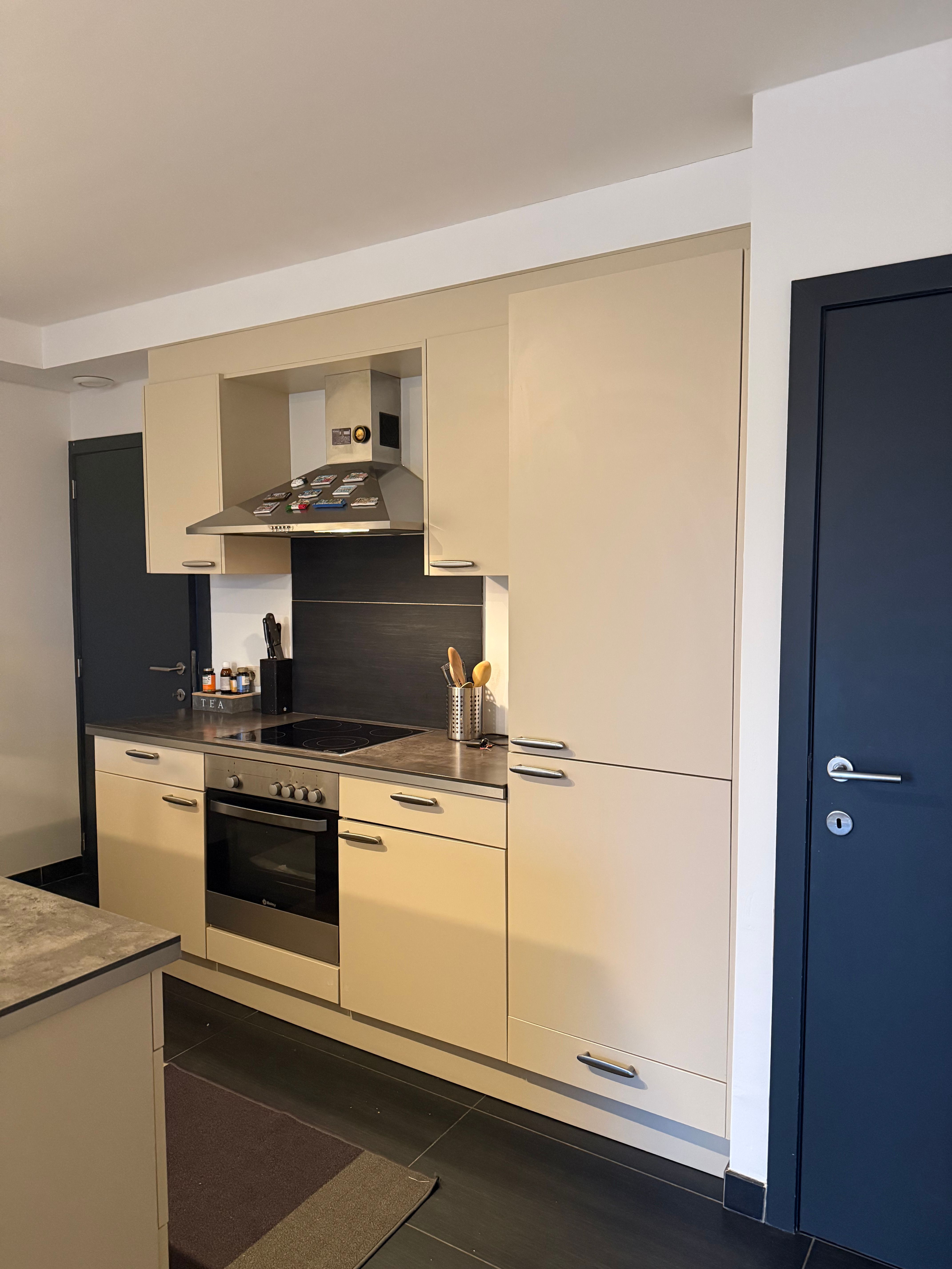 Ruim, energiezuinig triplex-appartement met terras in het hart van Lanaken foto 5