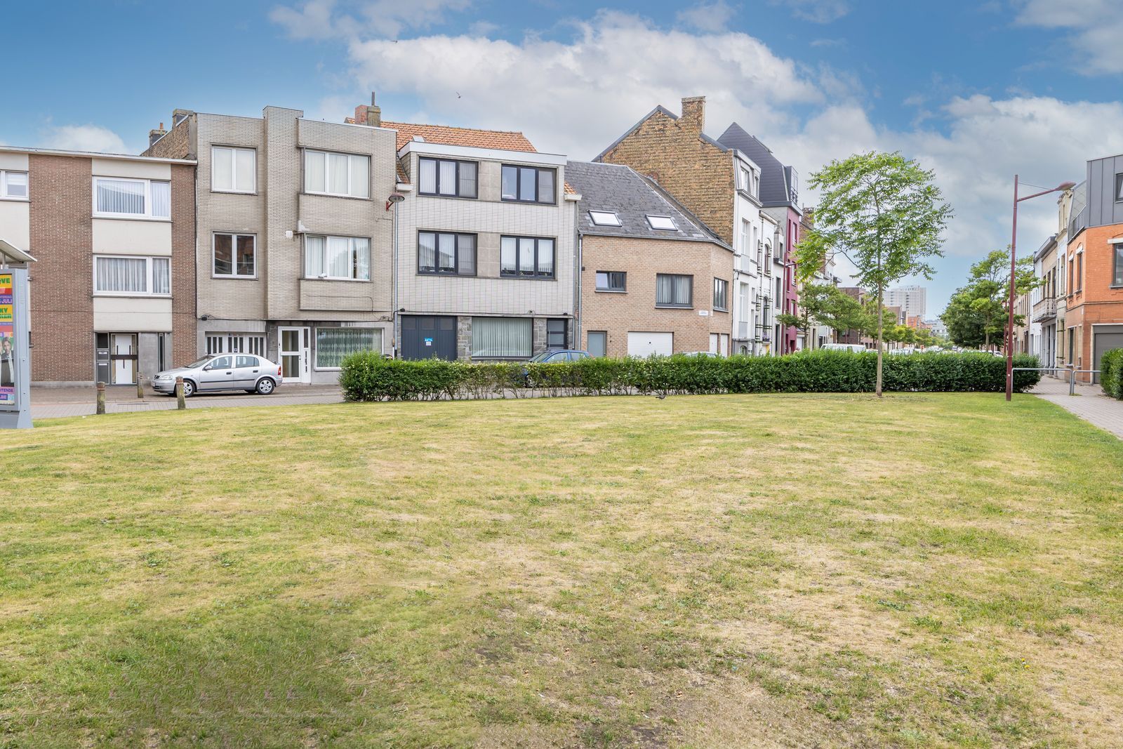 Charmante rijwoning met zonnige binnentuin foto 14