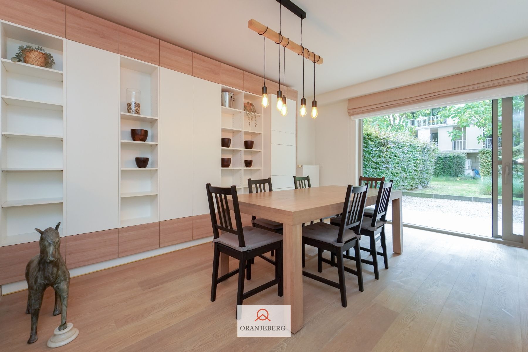 Modern gelijkvloers 2 slpk appartement met groot terras rustig gelegen in centrum Gent foto 15