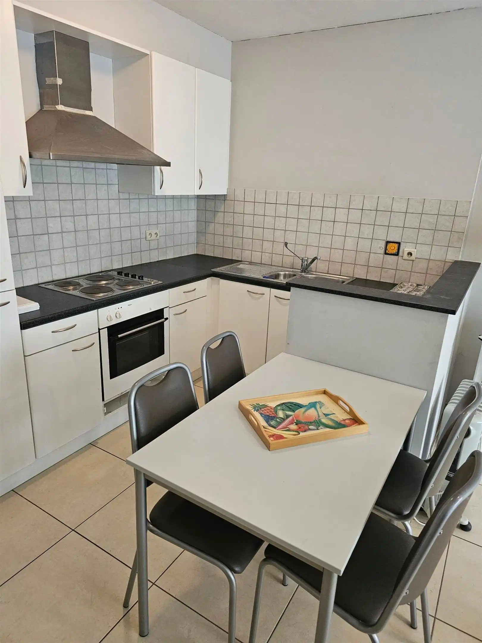 Gezellig gelijkvloers appartement met groot terras en één slaapkamer. foto 5