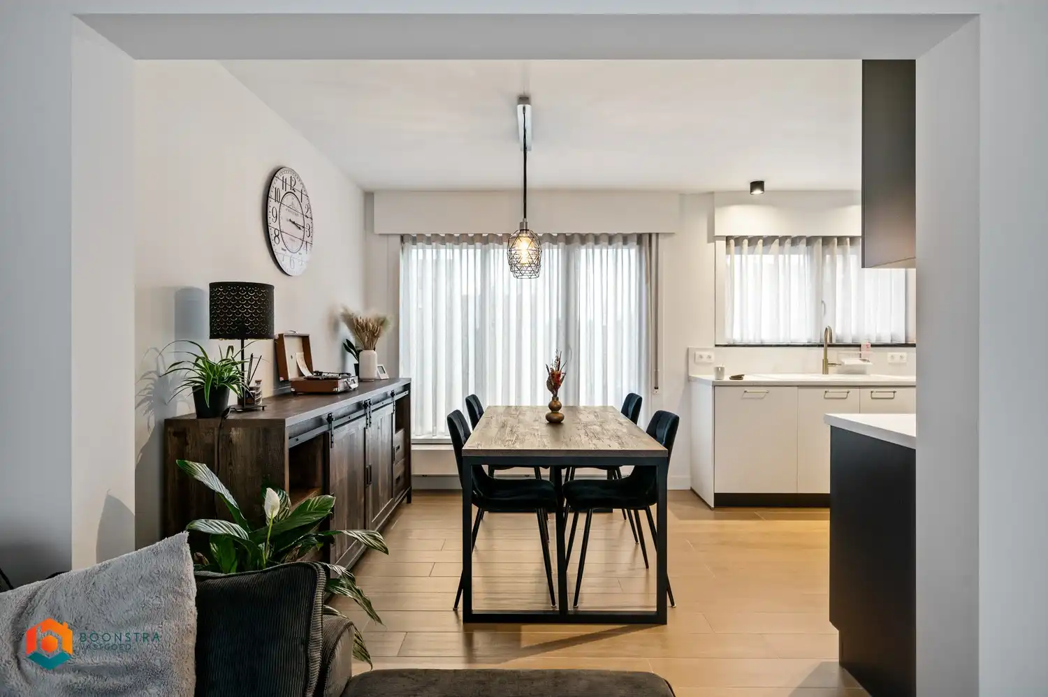 Gerenoveerde woning met 3 slpkrs te Itegem foto 5