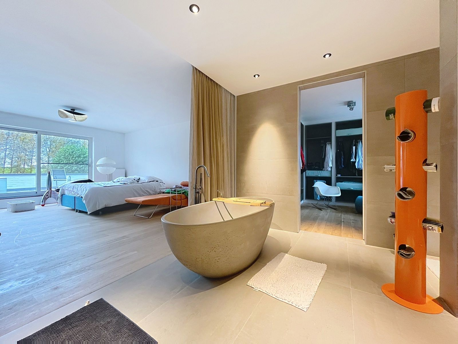 Villa met 5 (6) slks - 2 bdks - zwembad - 370m² bwb opp foto 12