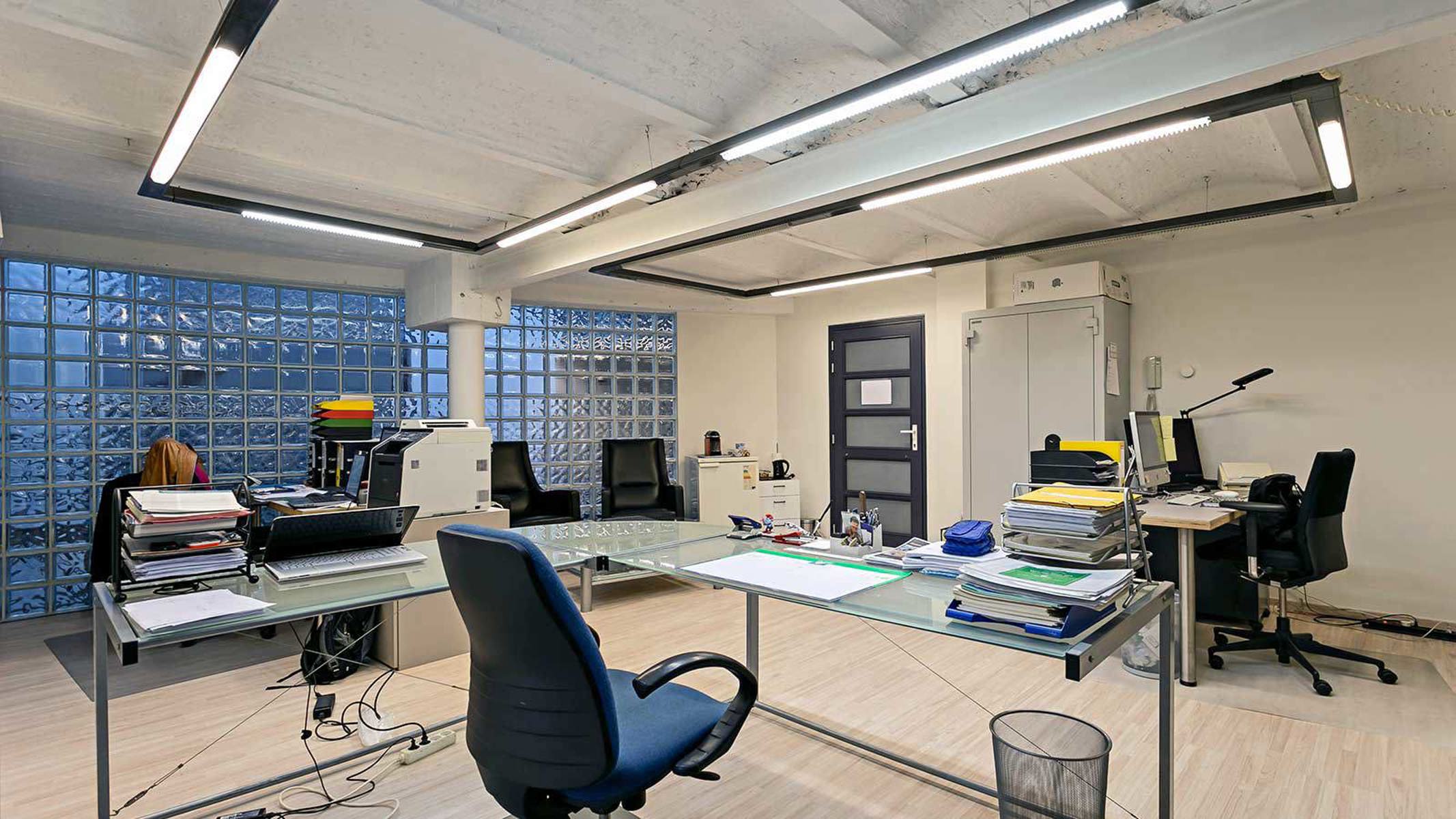 Compact en Charmant Pakhuis nabij het Eilandje foto {{pictureIndex}}