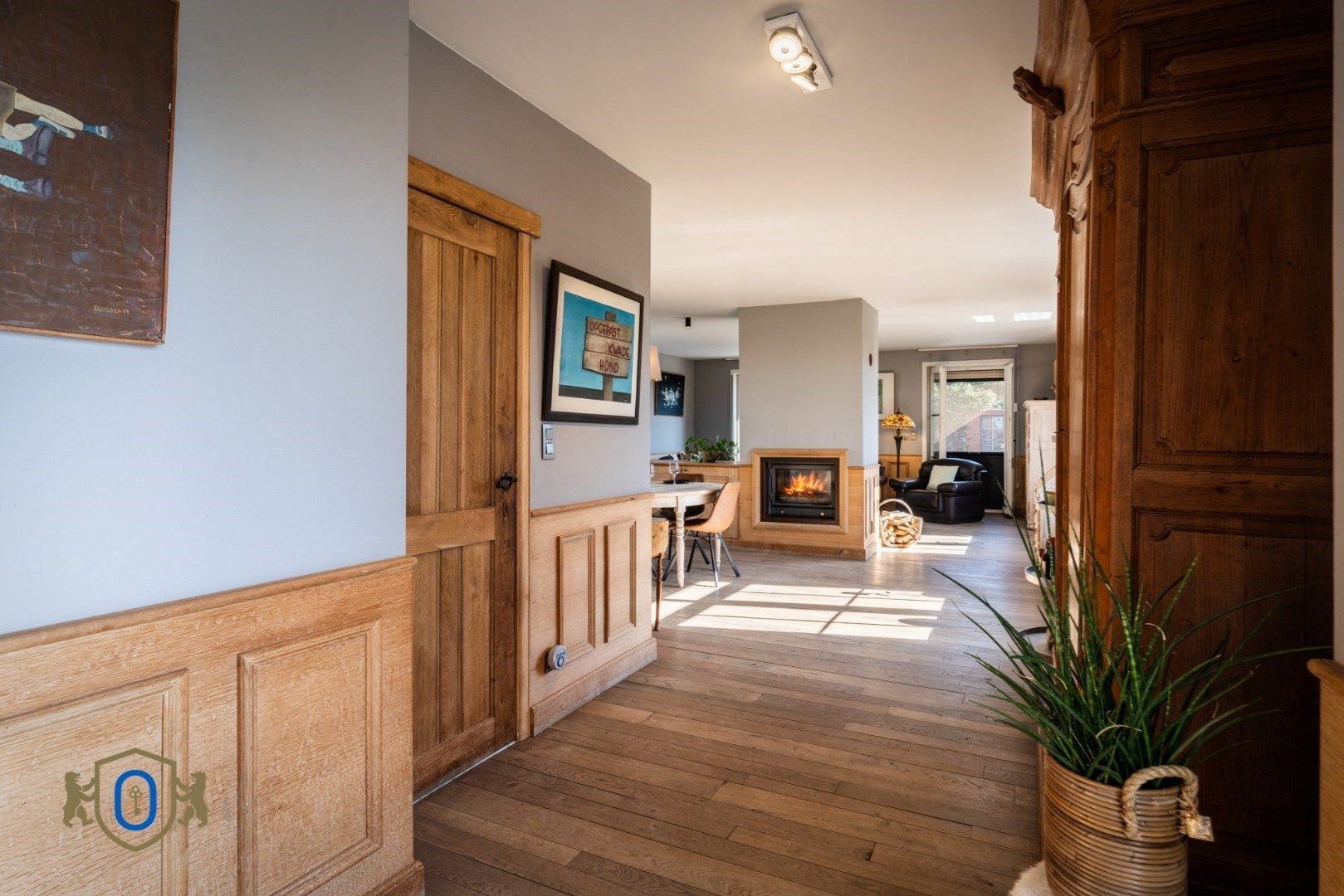 Landhuis met meerdere bijgebouwen foto 10