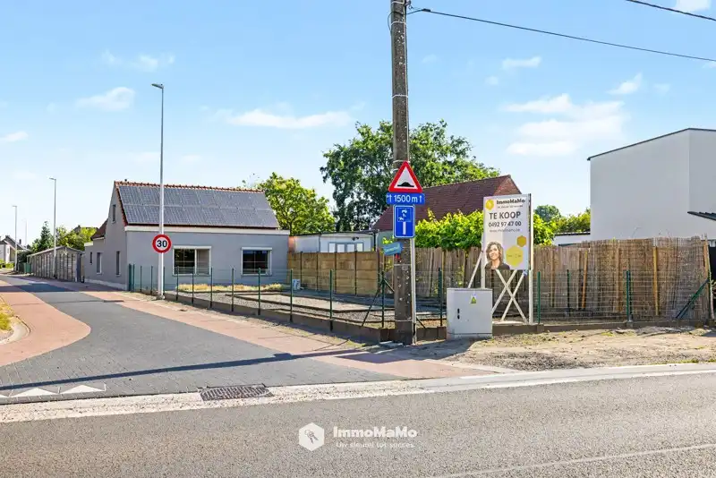 RUIME GERENOVEERDE WONING MET 3 SLPK TE KOOP IN WACHTEBEKE foto 8