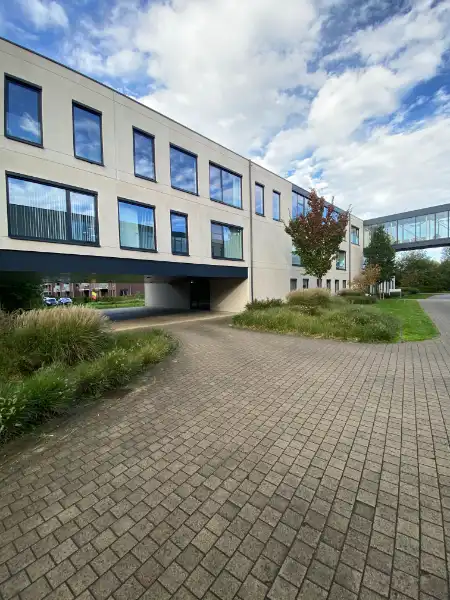 Moderne assistentiewoning in Demerhof Aarschot foto {{pictureIndex}}