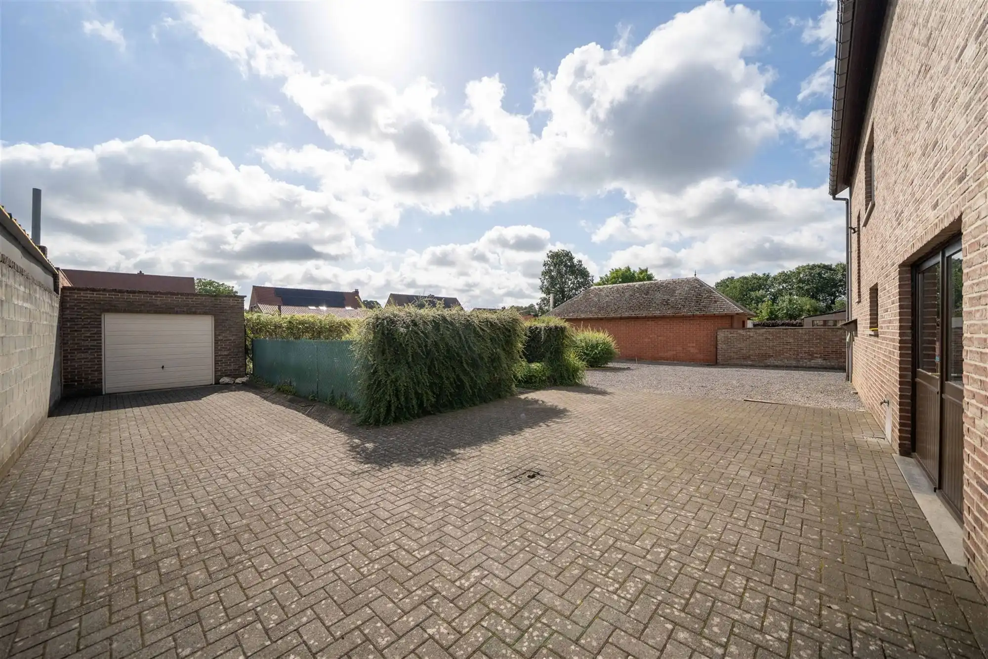 Handelspand met appartement te koop in Westerlo!! foto 27