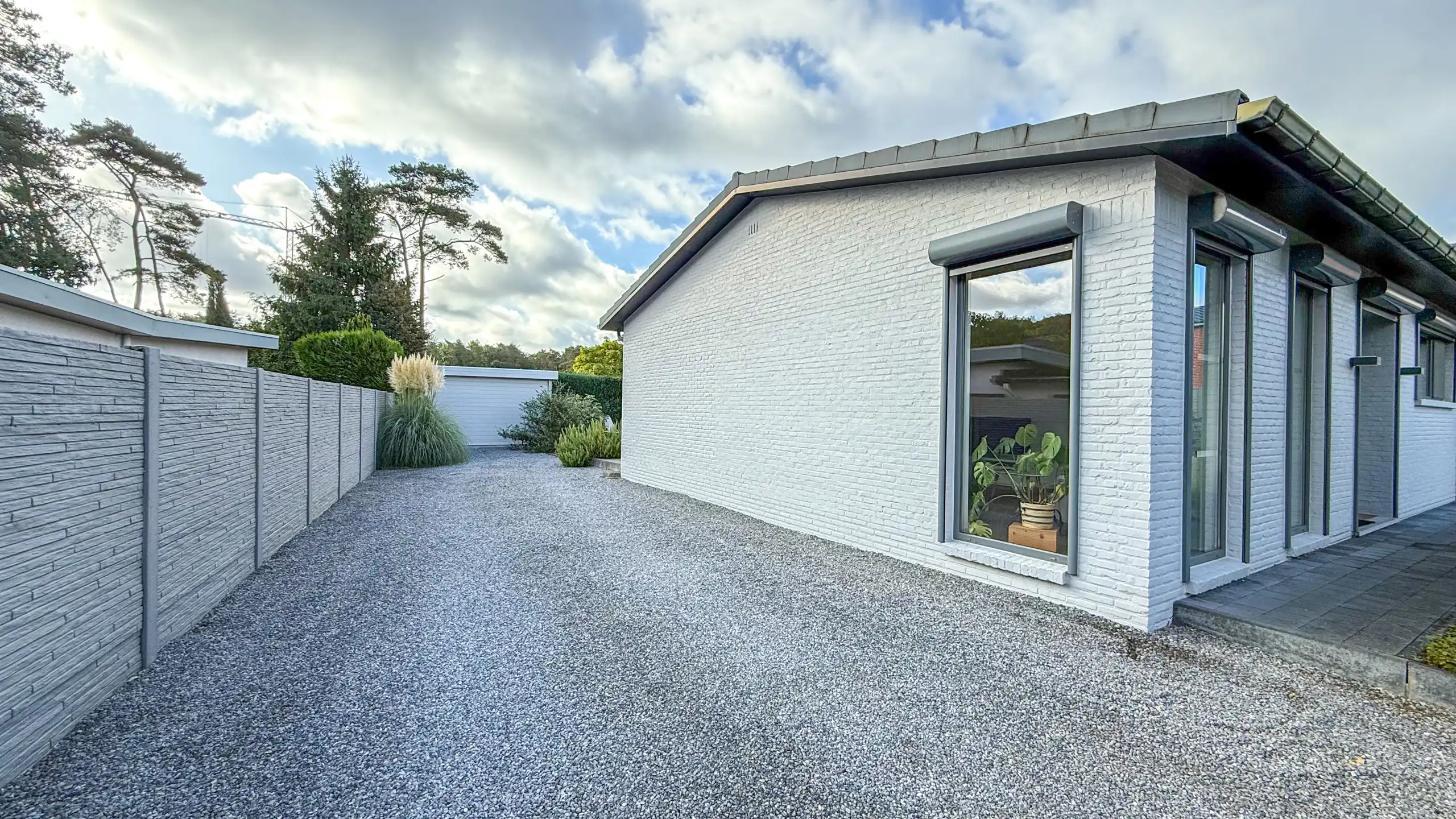 Stijlvolle, instapklare woning met 3slpk + veel lichtinval! foto 33