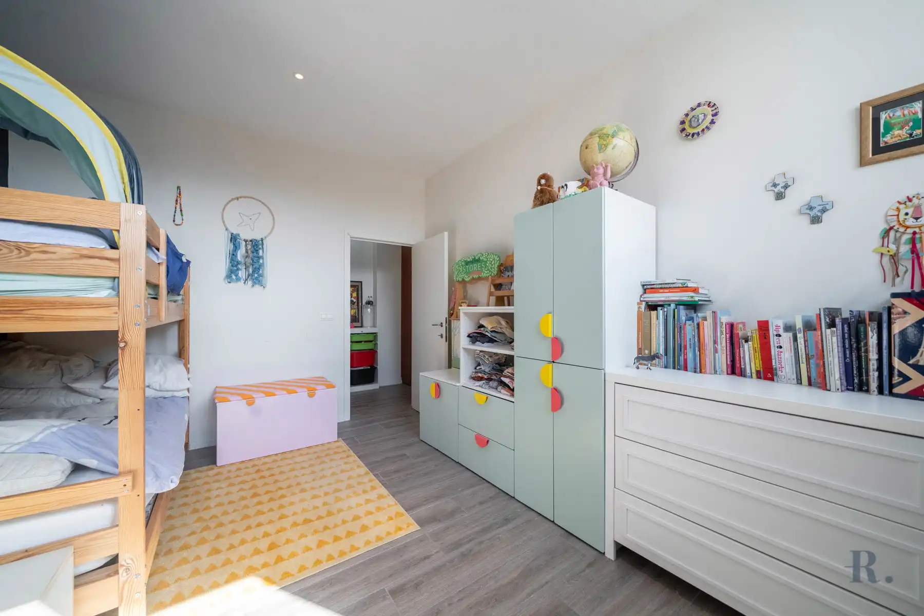 Groot lichtrijk appartement 4slk in de stadskern foto 15