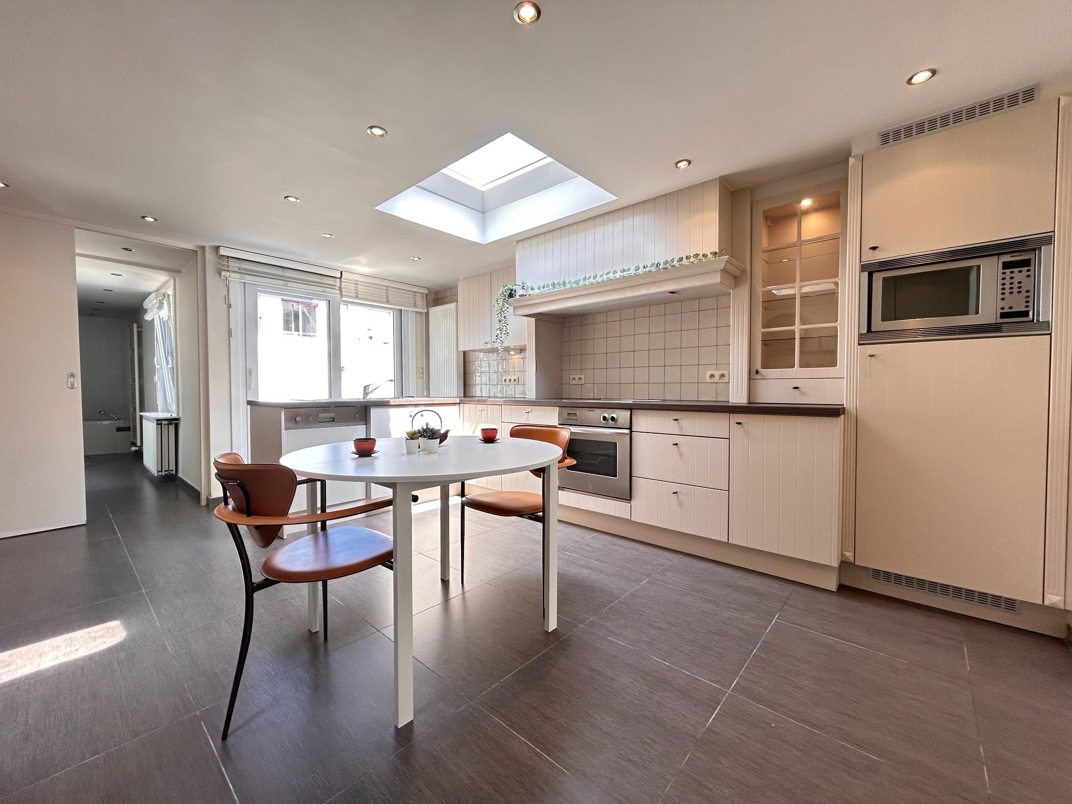 Gezellige woning mooi gelegen te Oud Knokke foto 9