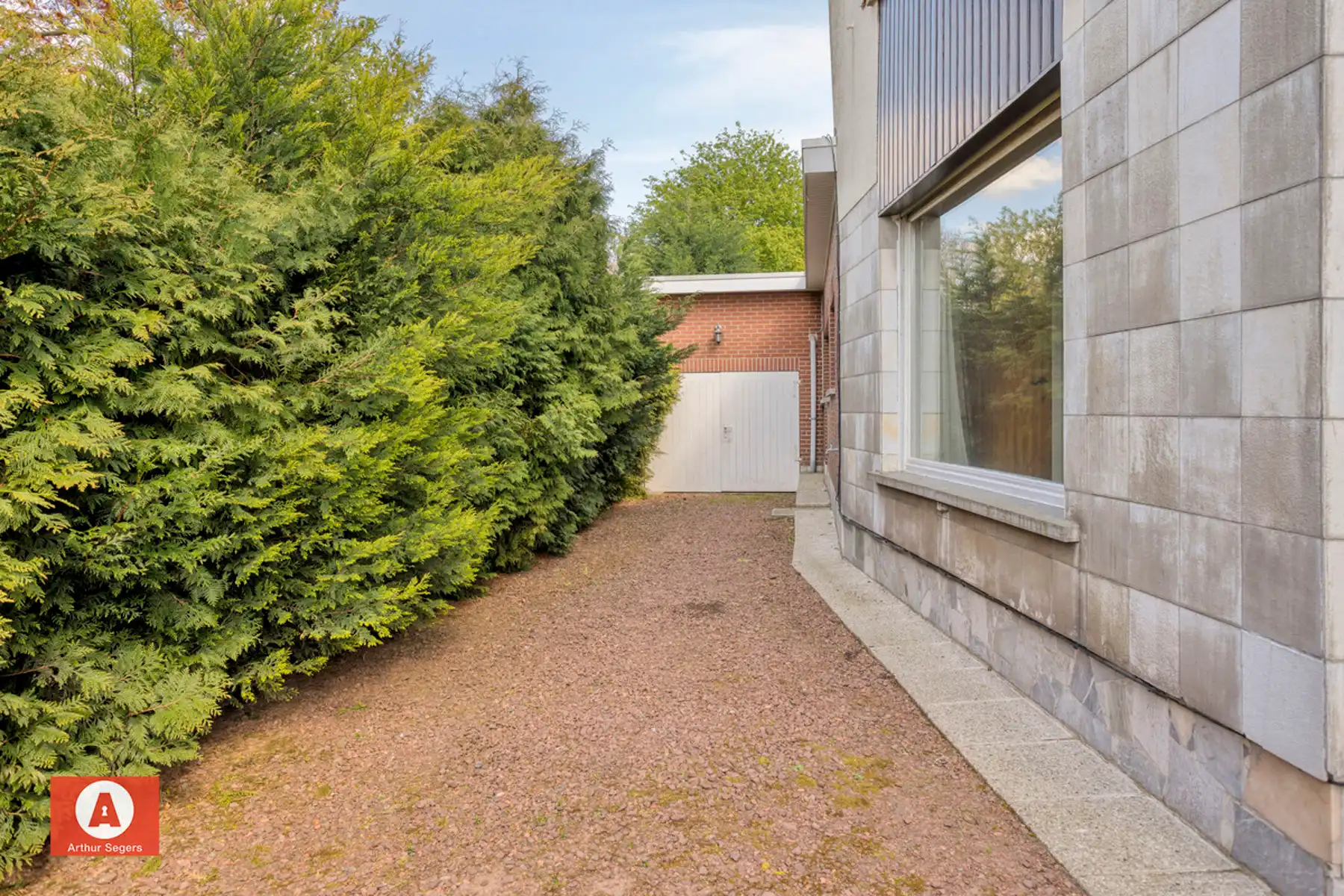 Te renoveren woning met 3 slpk op toplocatie in Malderen foto 28