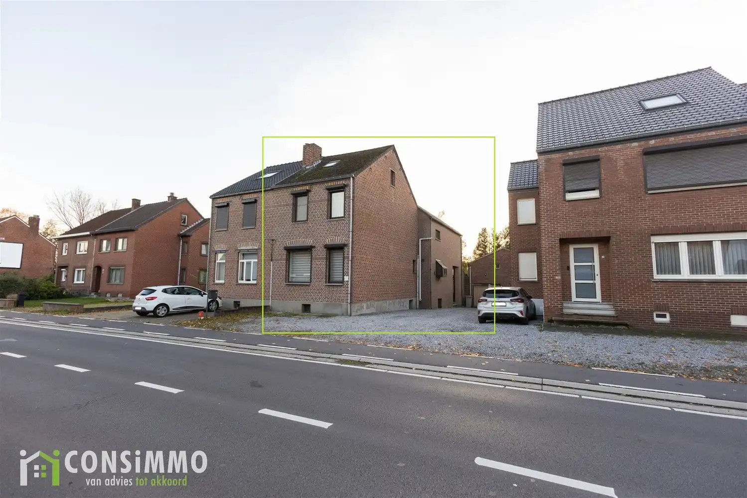 Huis te koop foto {{pictureIndex}}