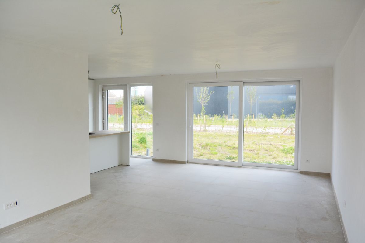 Moderne nieuwbouwwoningen op een boogscheut van Roeselare foto 3