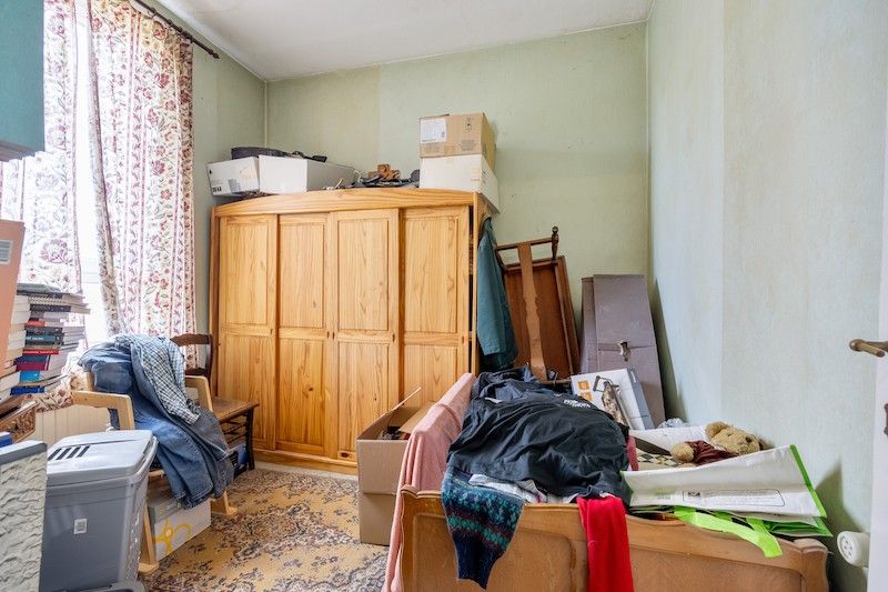 Statige renovatiewoning in charmante laan foto 11