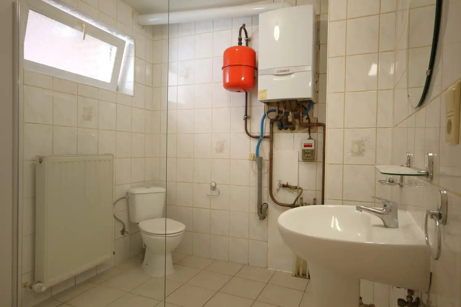 Gezellig gelijkvloers appartement te huur nabij het centrum van Sint-Truiden foto 7