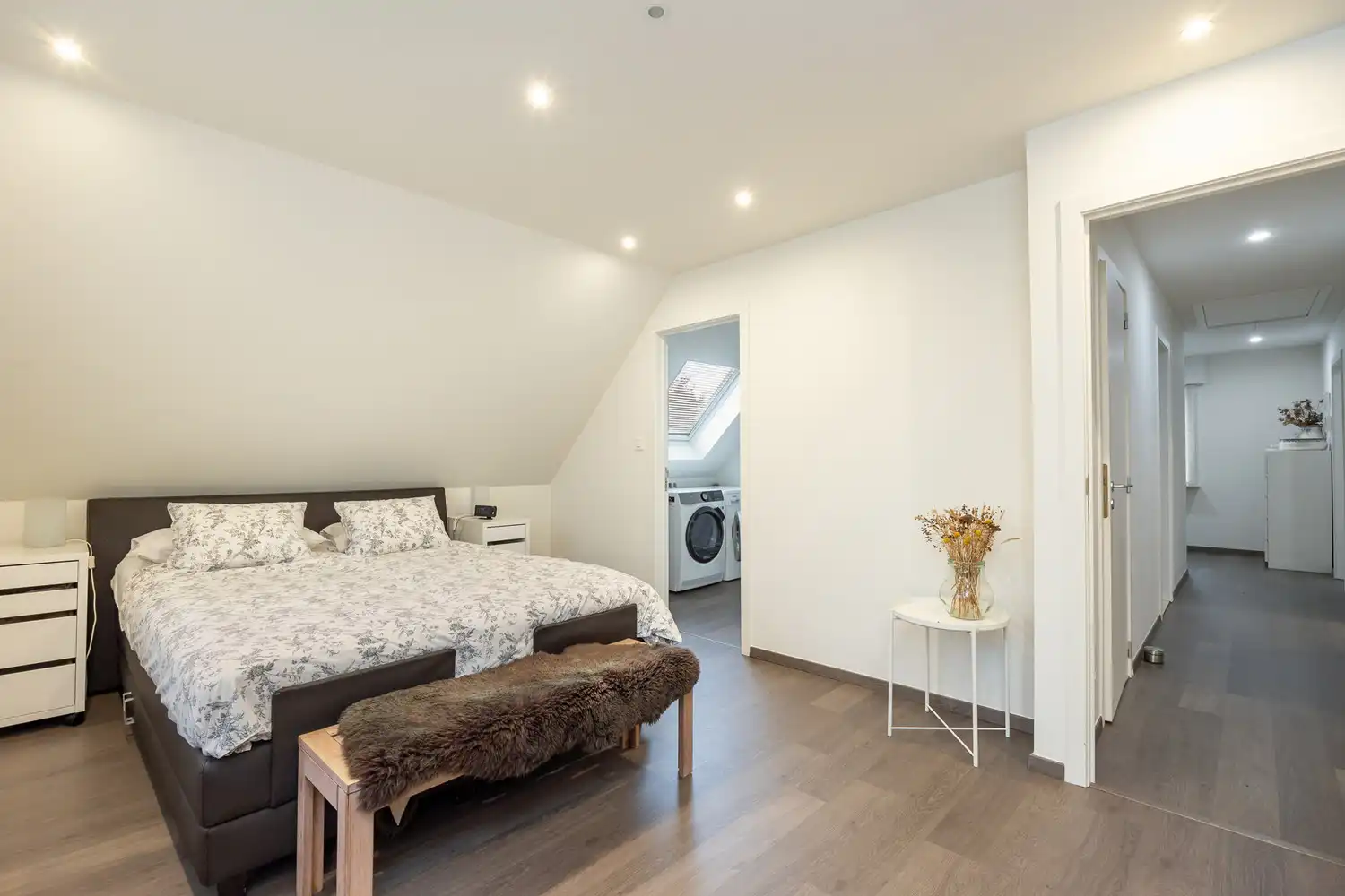 Instapklare villa met 4 slk's en charmante tuin (EPC 144) foto 21