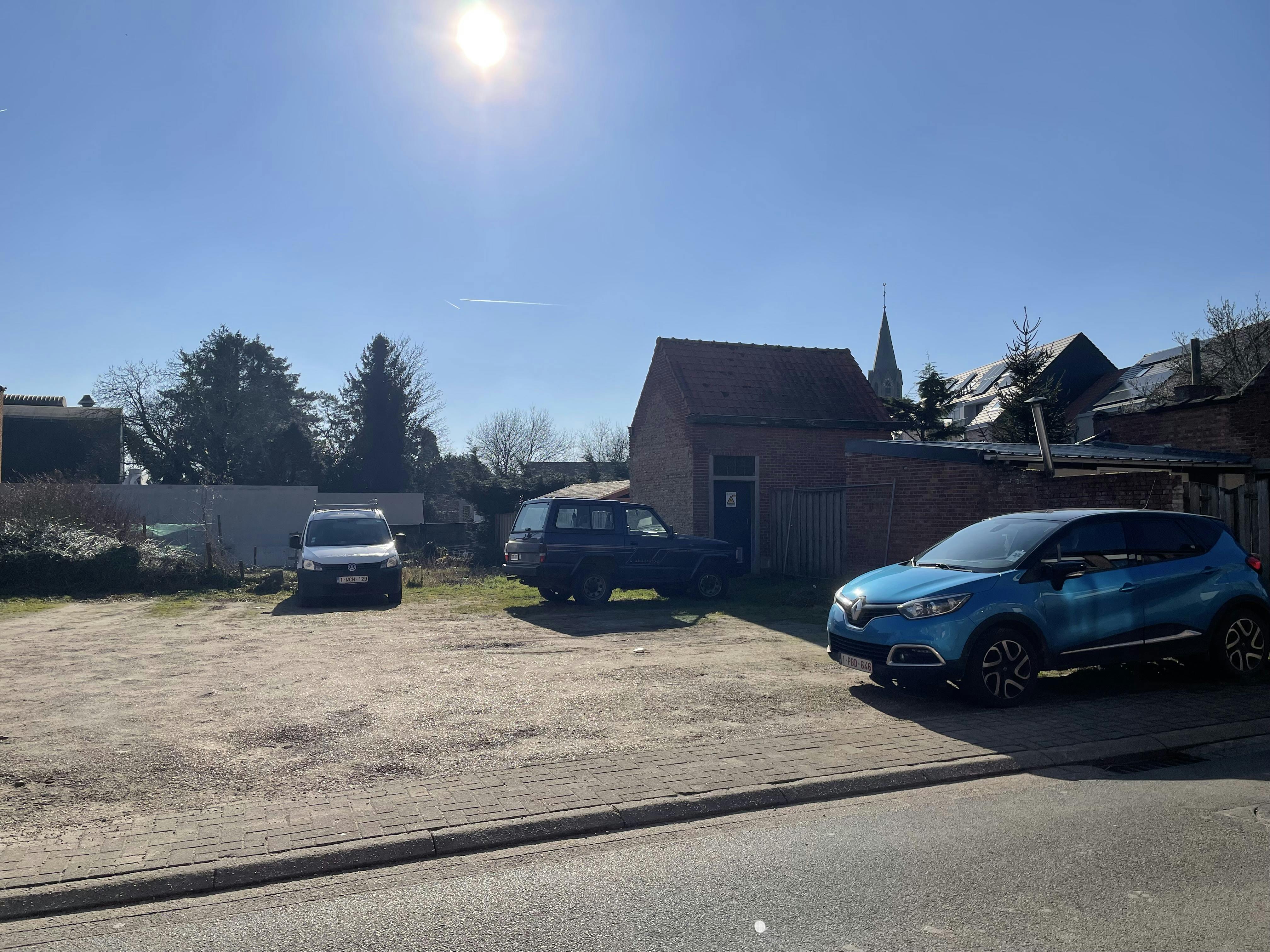 Projectgrond voor woningbouw met opslagplaats foto 6