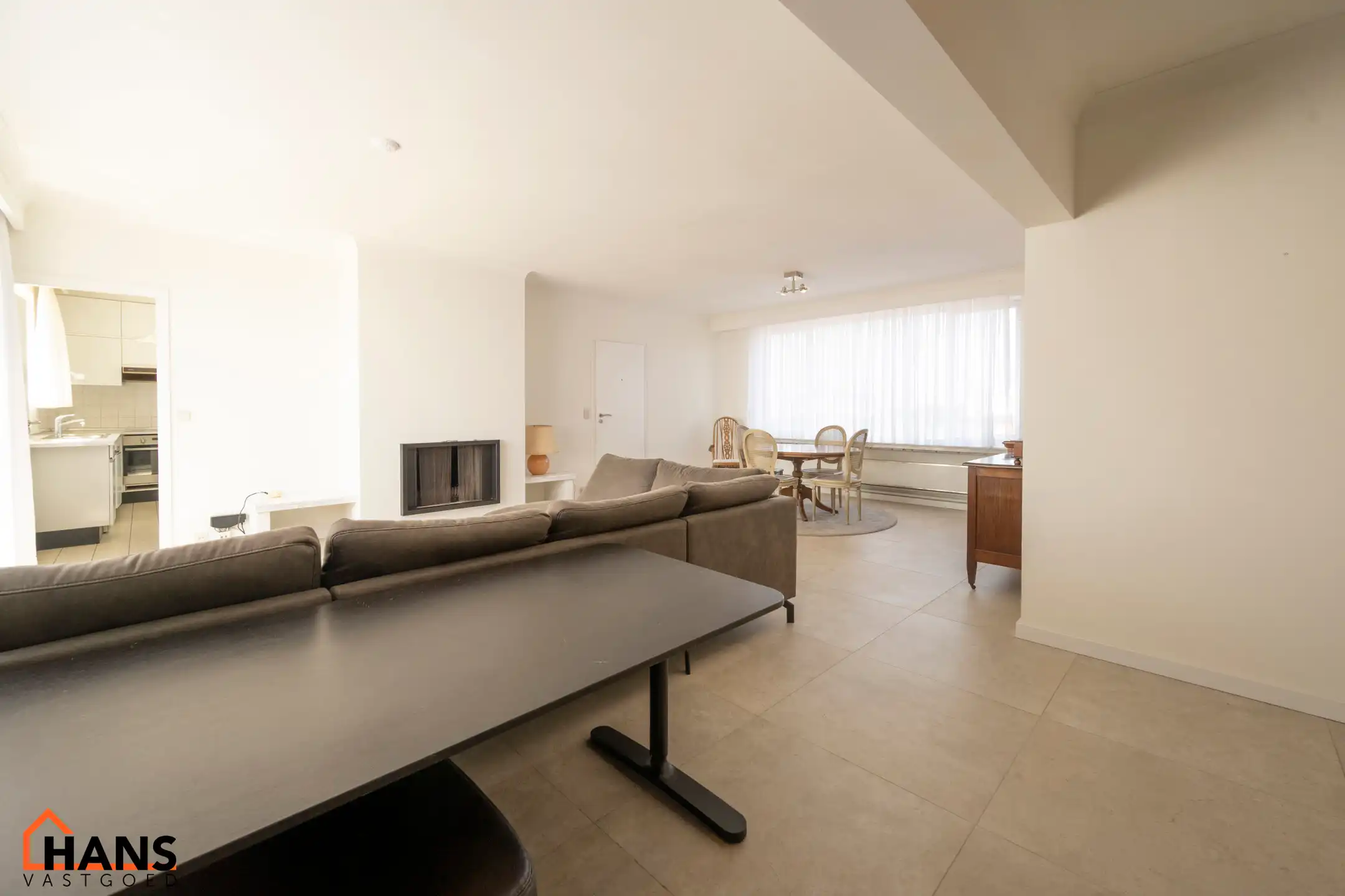 Gezellig appartement met garagebox foto 4