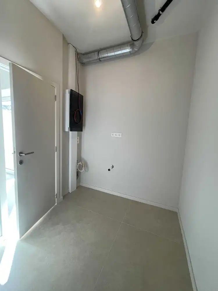 Smaakvol gerenoveerde woning met stadstuin foto 11