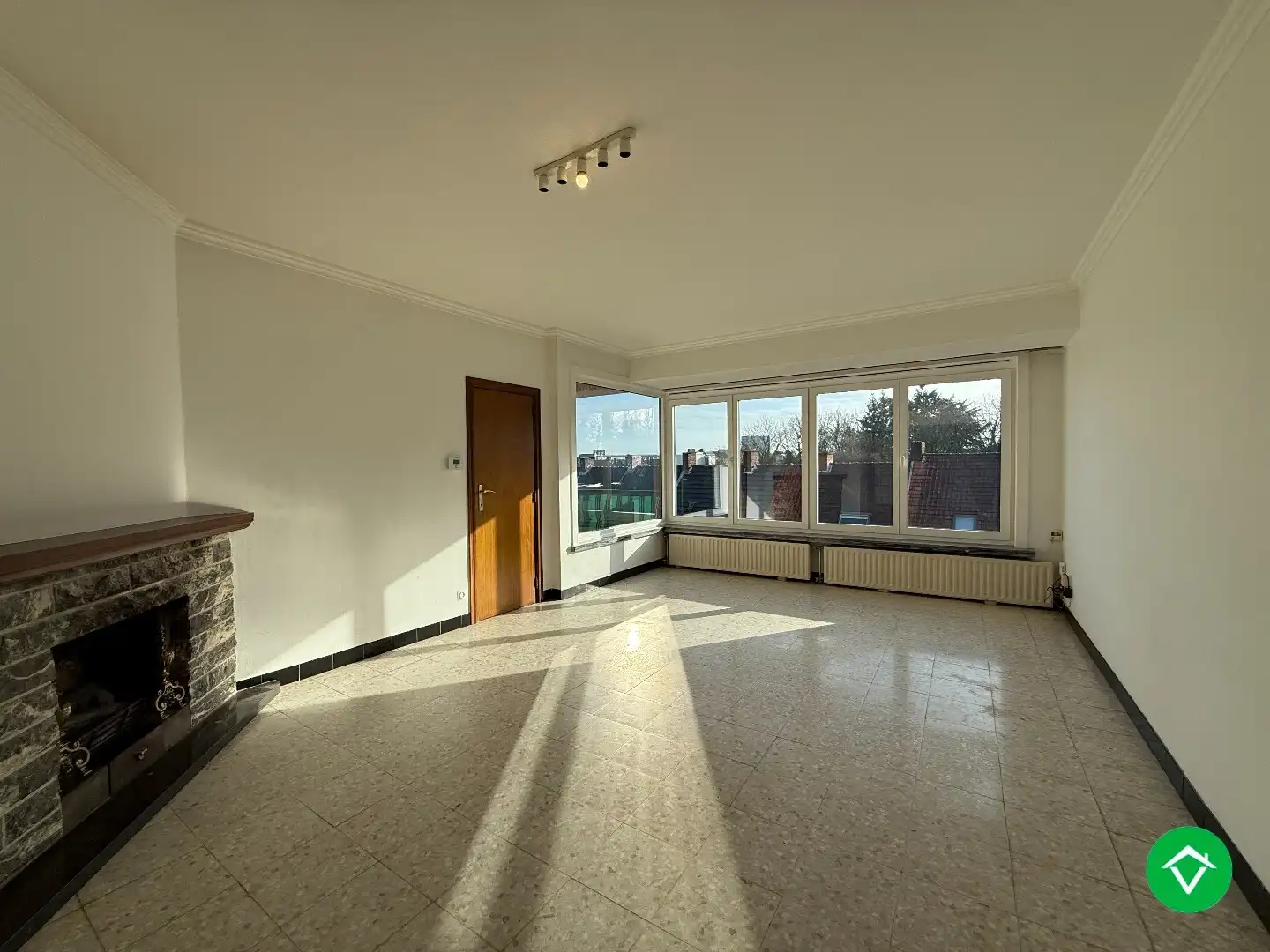 Appartement met 2 slaapkamers te Roeselare foto 3