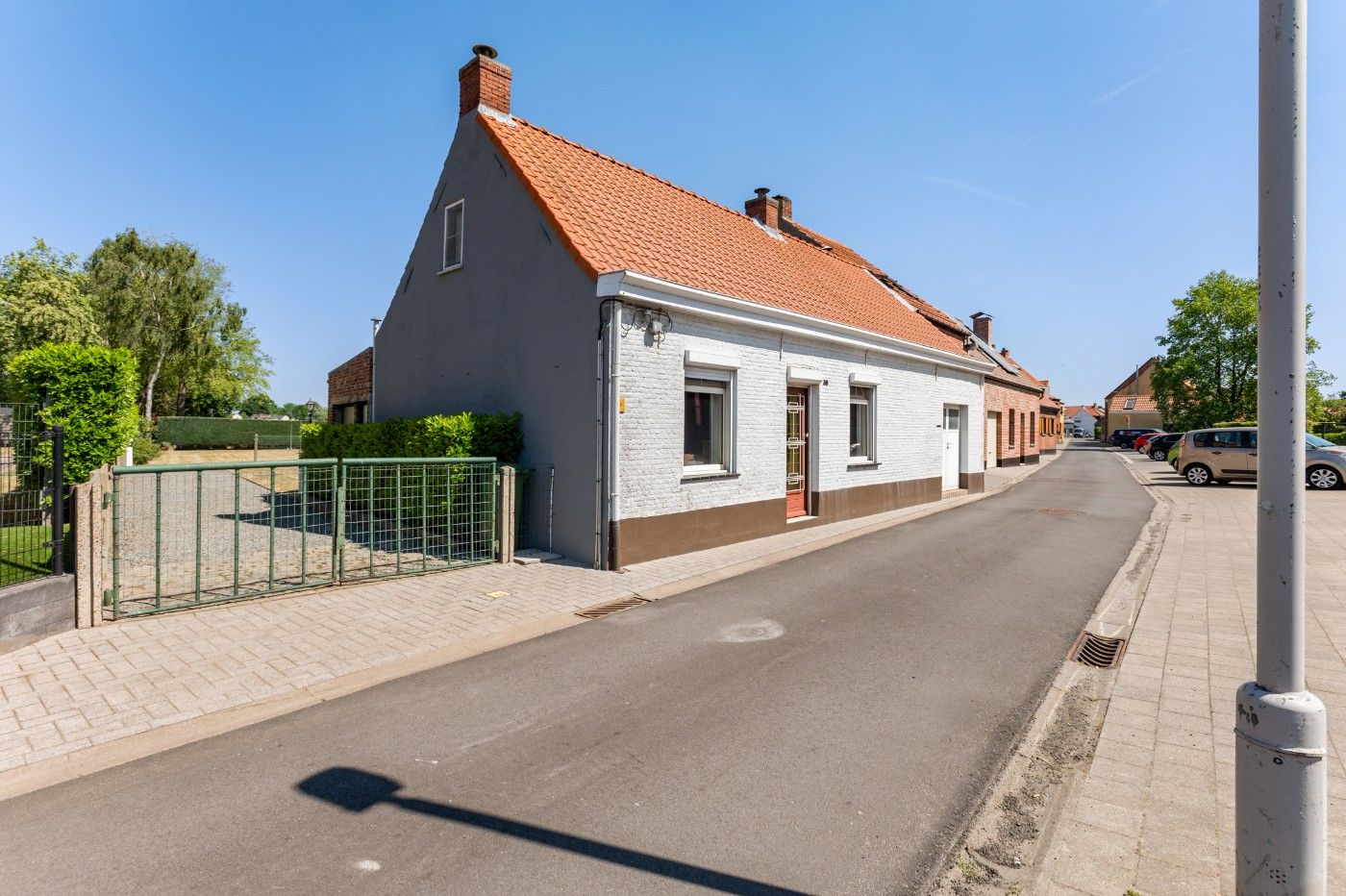 Tof gelegen, te renoveren woning met 2 slpk., garage en tuin foto 33