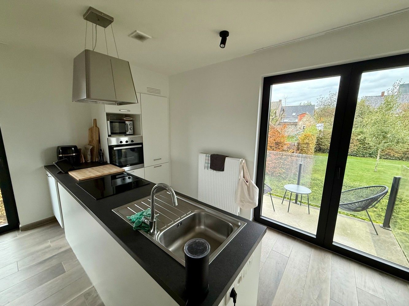 Prachtig, ruim nieuwbouwappartement met 3 slaapkamers! foto 6