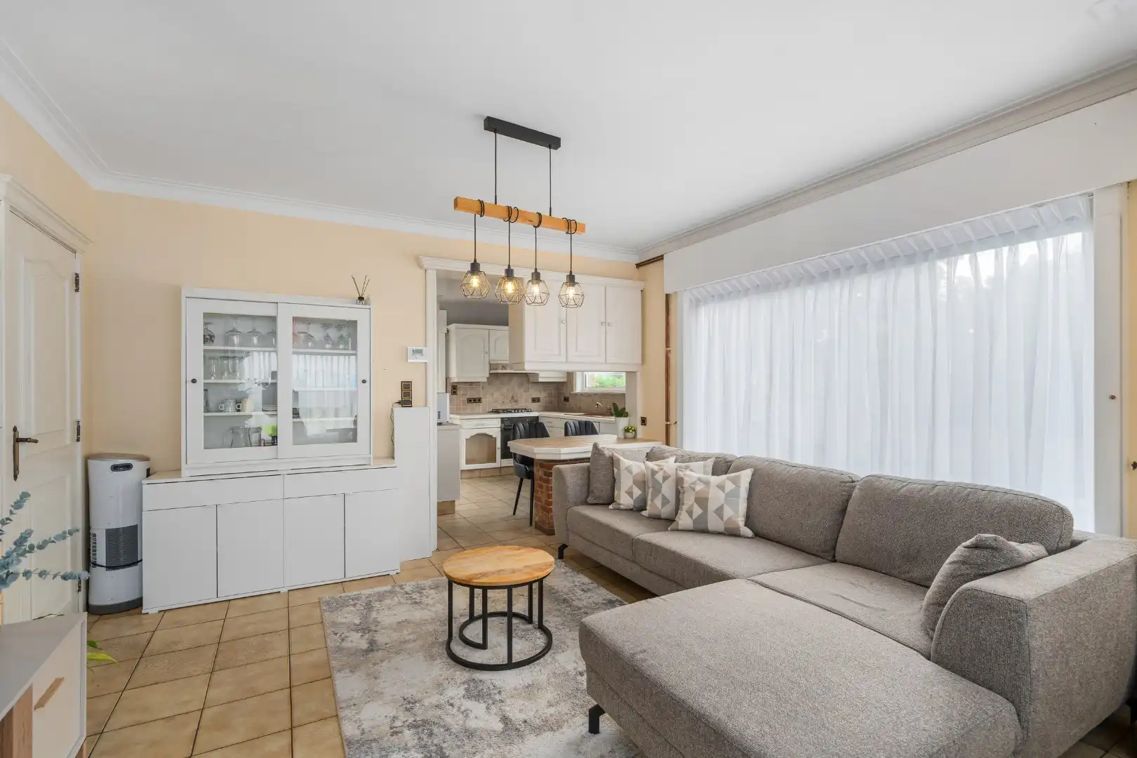 Alleenstaande woning met 3 slaapkamers en 2 garages te Koekelare foto 6