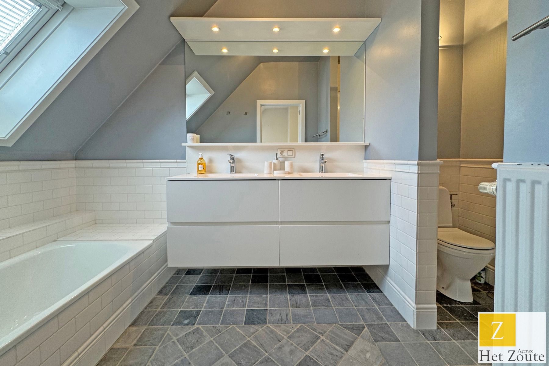 Gemeubeld Penthouse in het hart van het Zoute foto 13