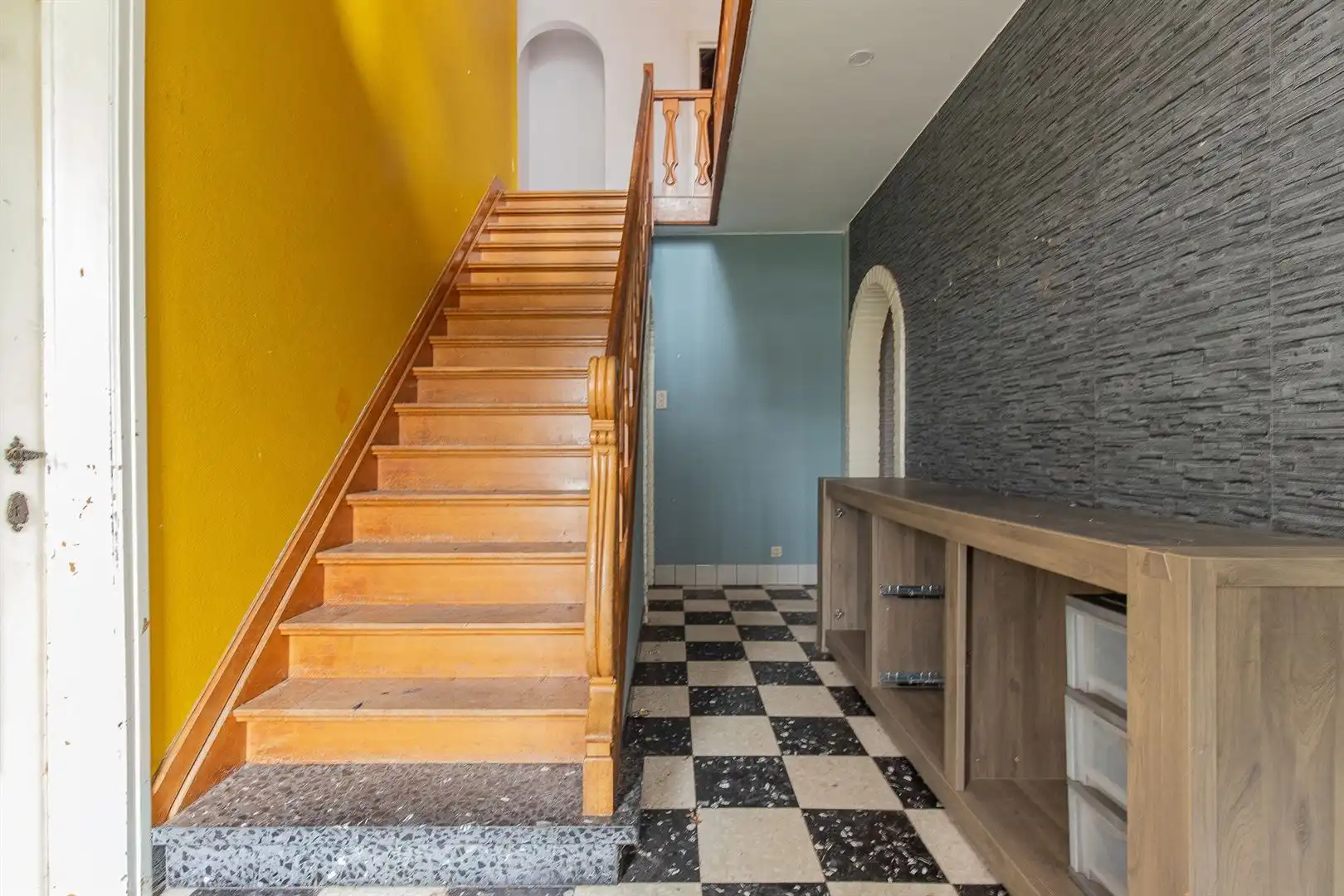 Statige villa met uitzonderlijk potentieel op toplocatie in Berlare foto 12