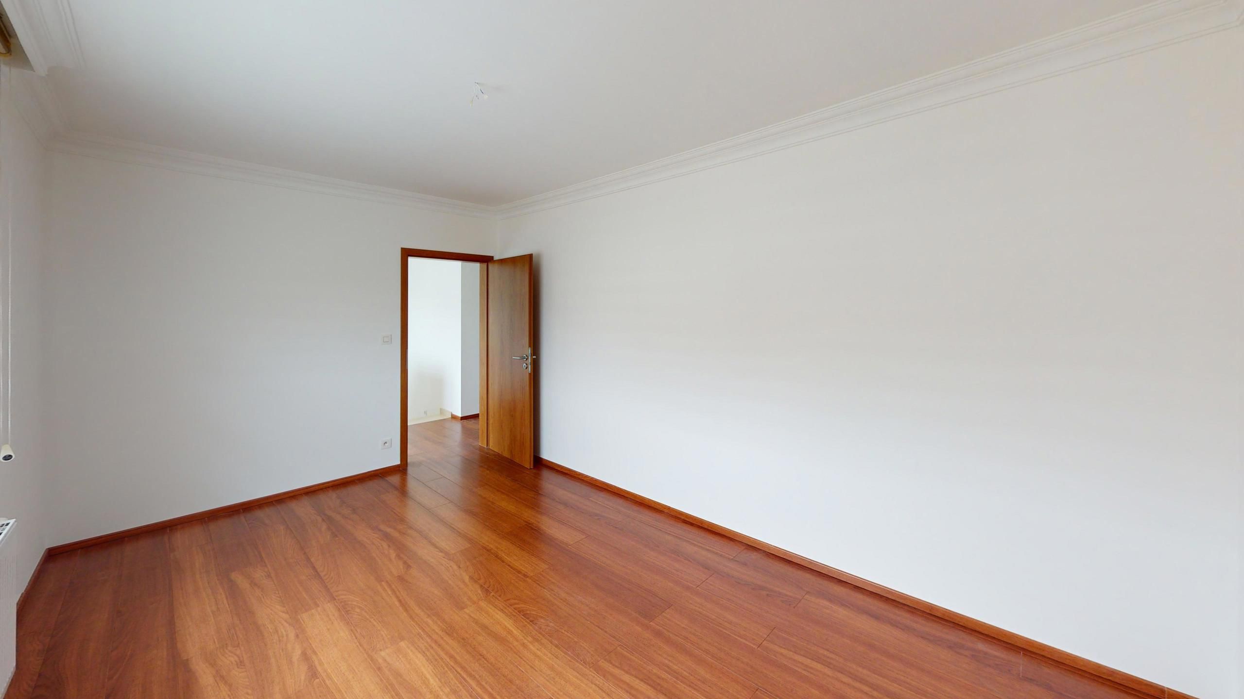 Ruime villa van 215m² met 4 slpks dichtbij Beringen-Centrum! foto 29