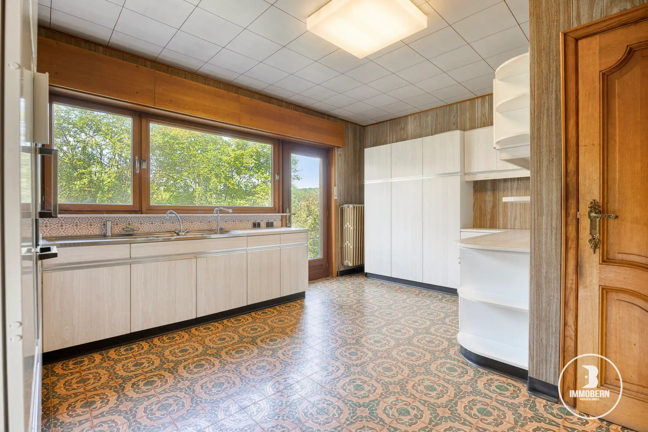 Ruime woning met grote tuin en uitzonderlijke werkplaats op toplocatie in Winksele foto 9