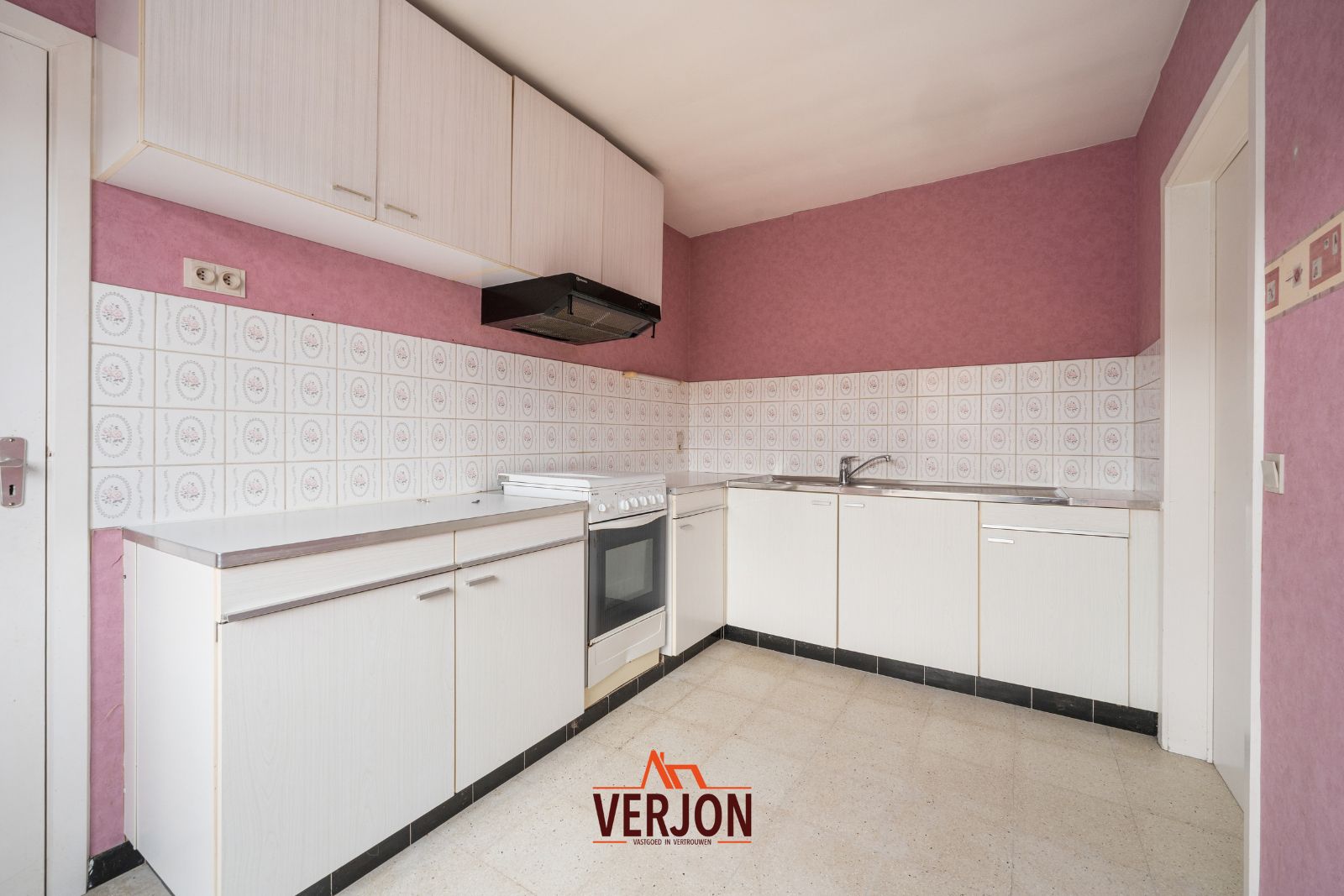Centraal gelegen appartement met 3 slaapkamers! foto 6
