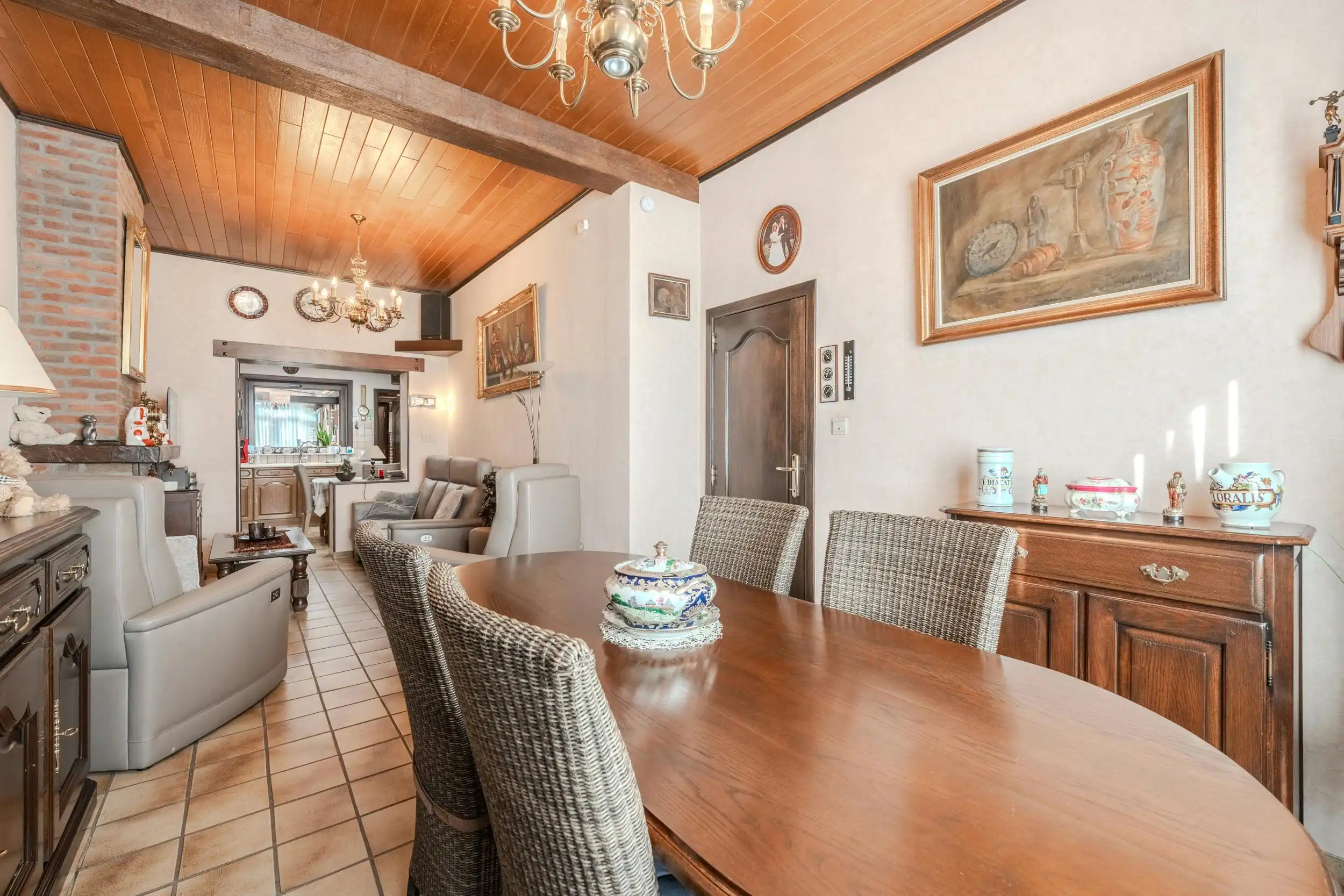 Huis te koop in Ieper met zongerichte tuin én garage foto 9