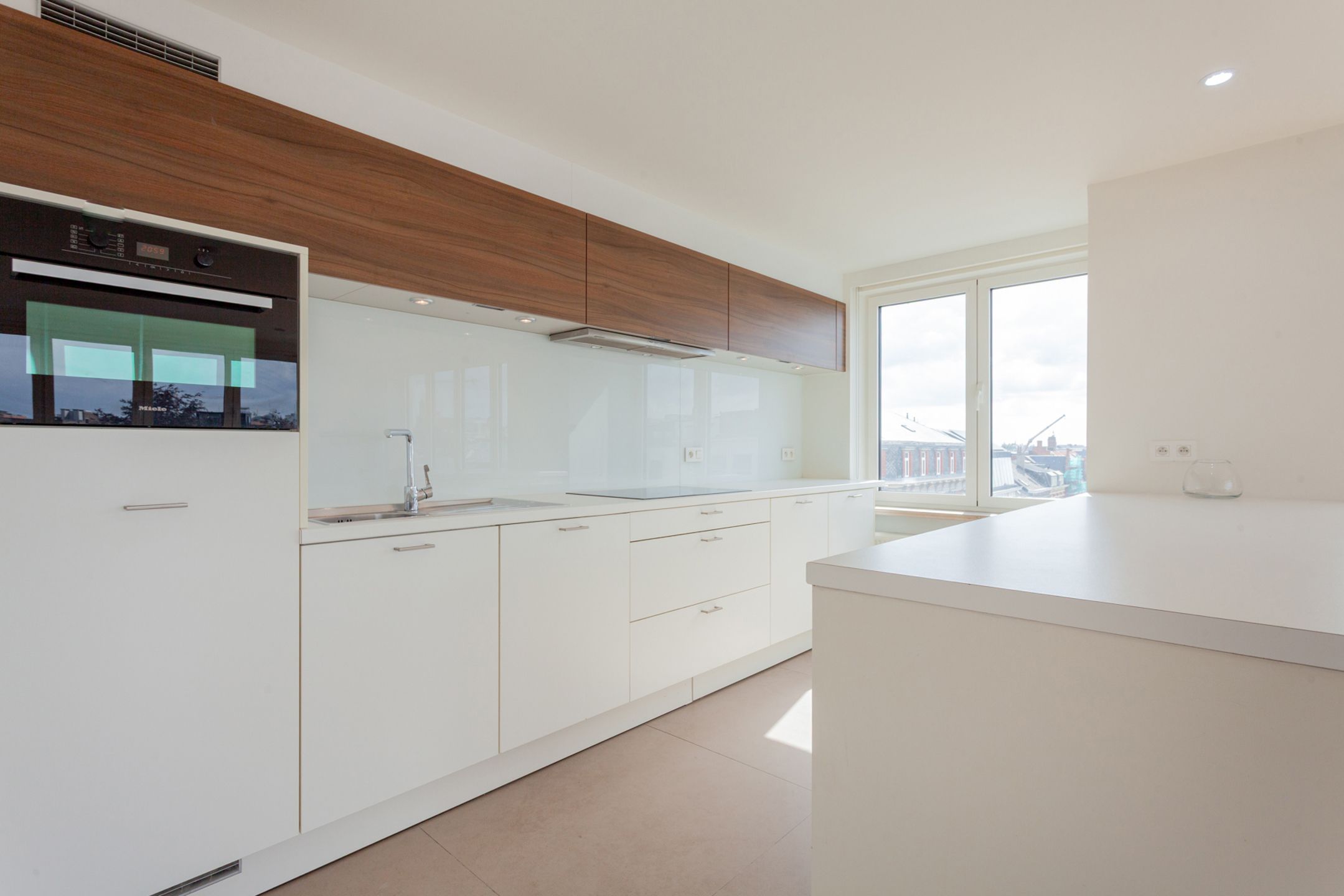 Gerenoveerd dakappartement met 2 slpks in hartje Gent foto 4