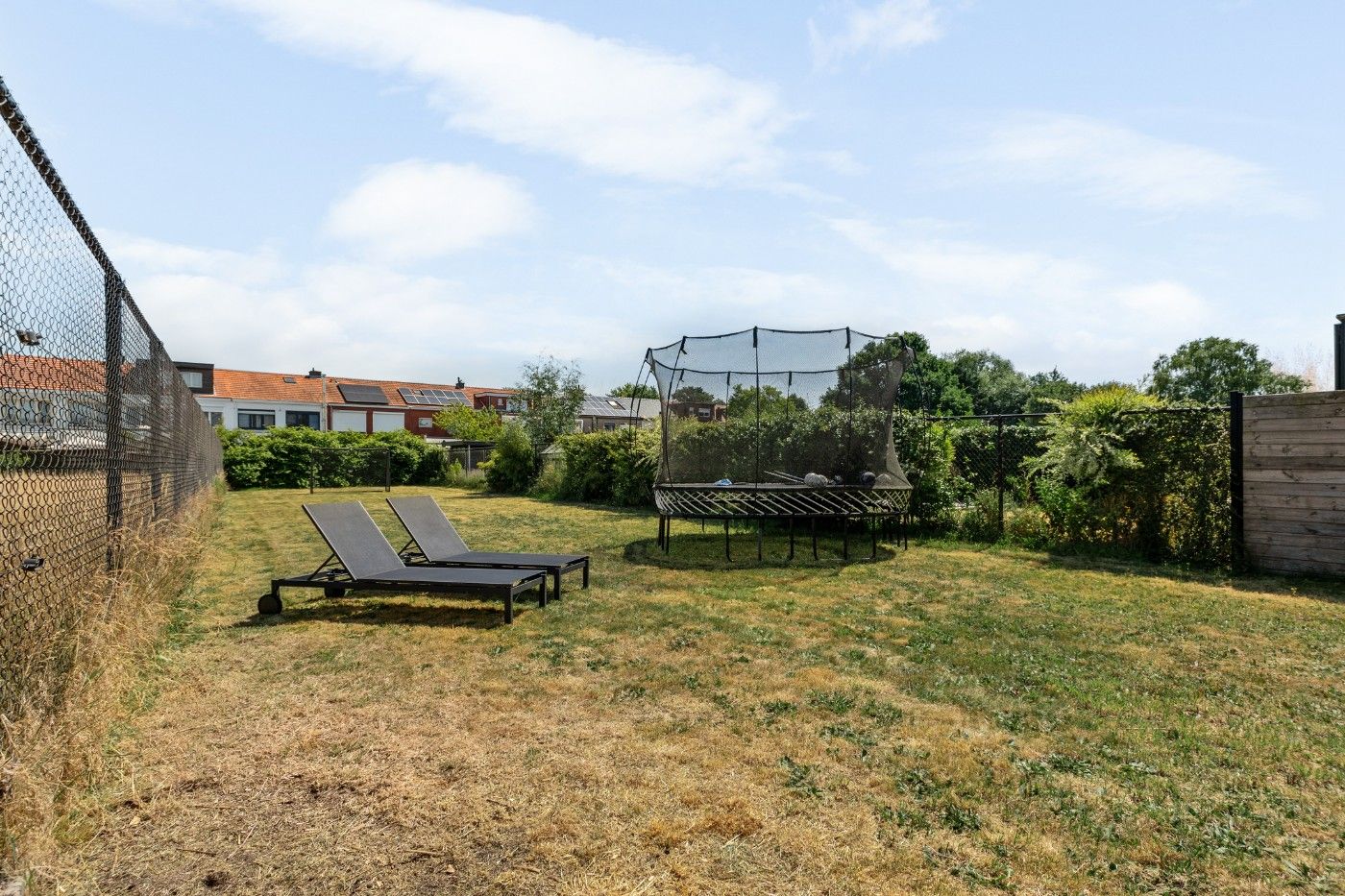 Ruime HOB met 3 slpk., tuin en carport foto 29